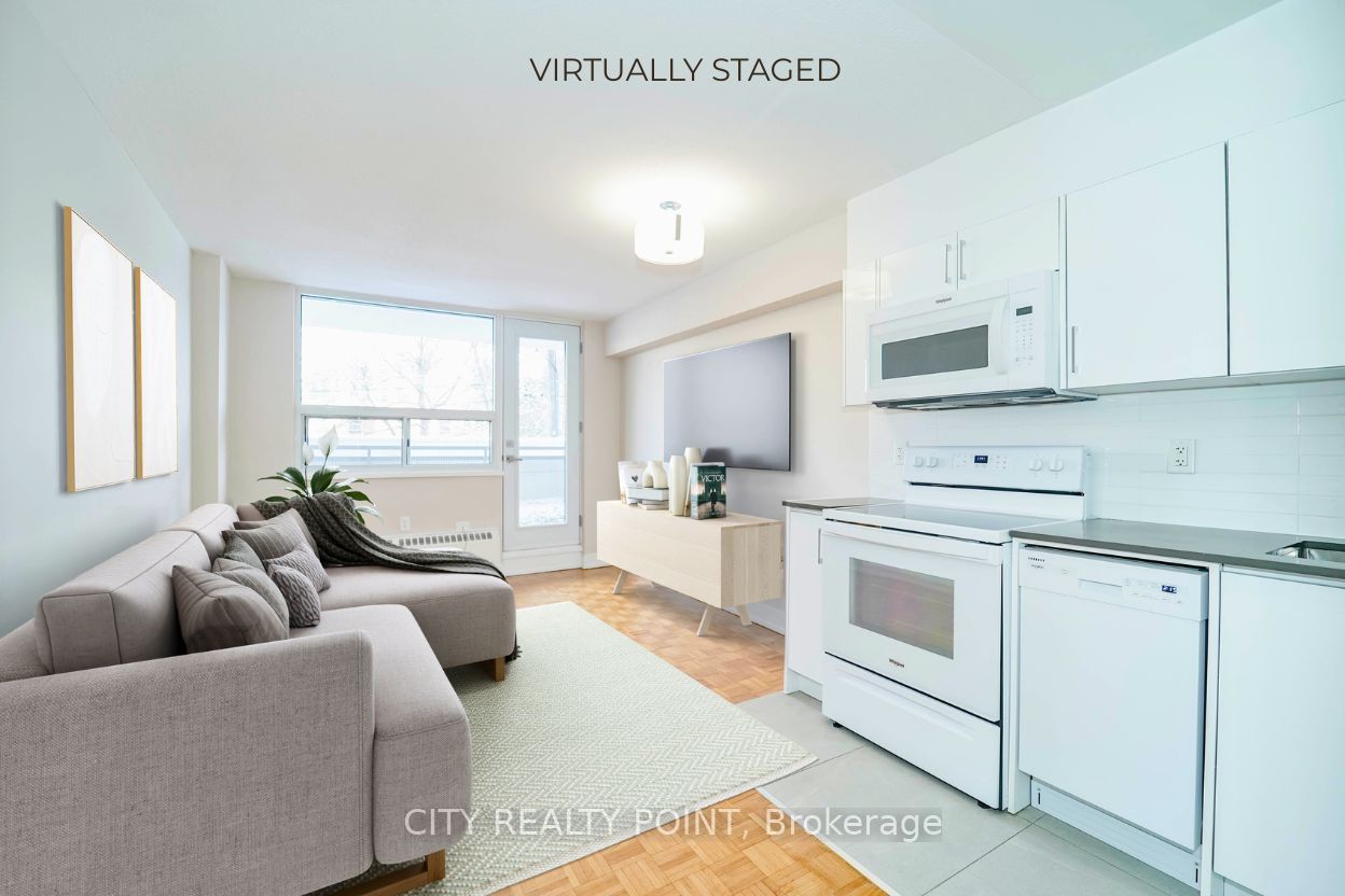1500 Bathurst Street 807 Property Photo 2