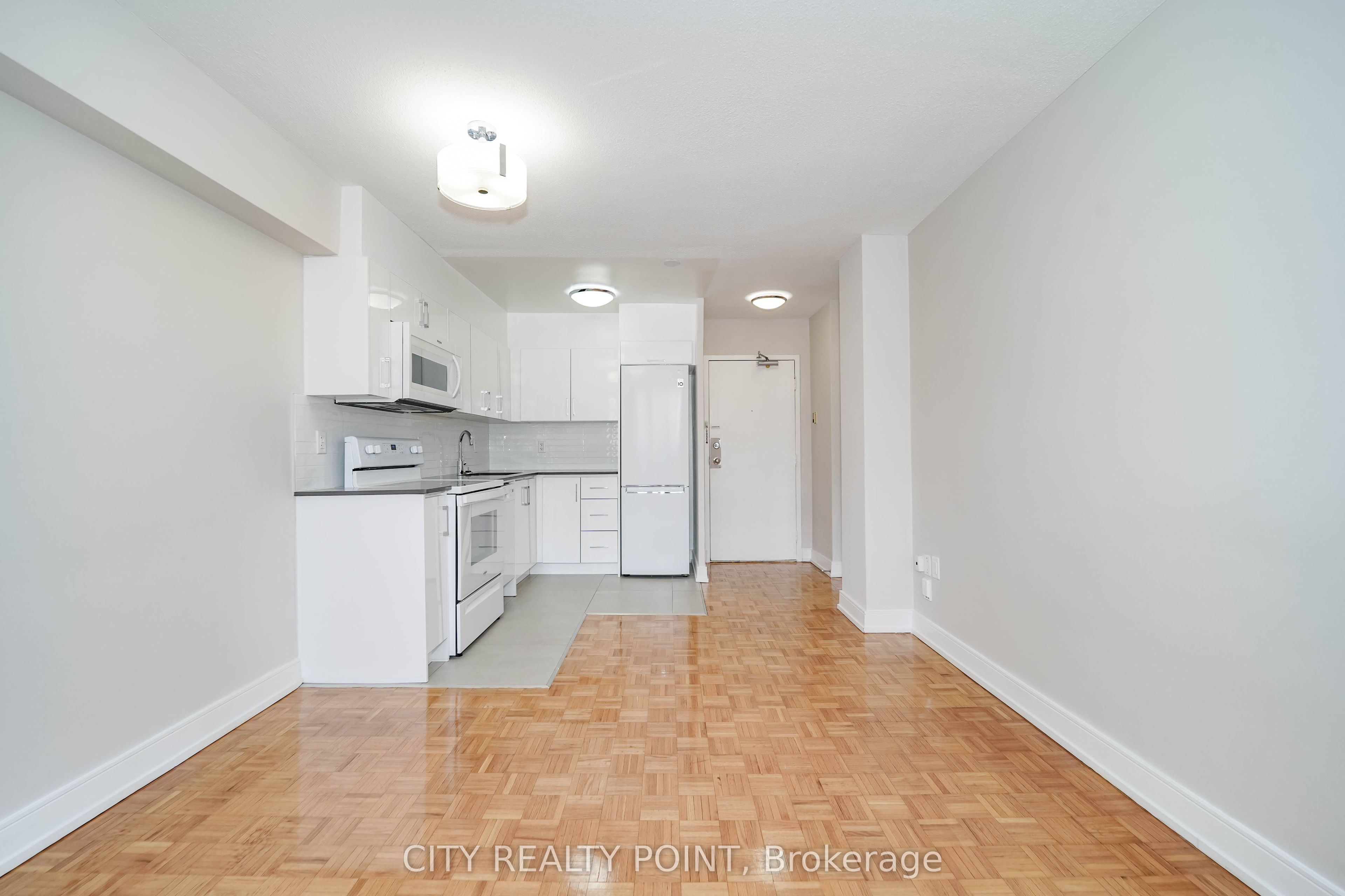 1500 Bathurst Street 807 Property Photo 6