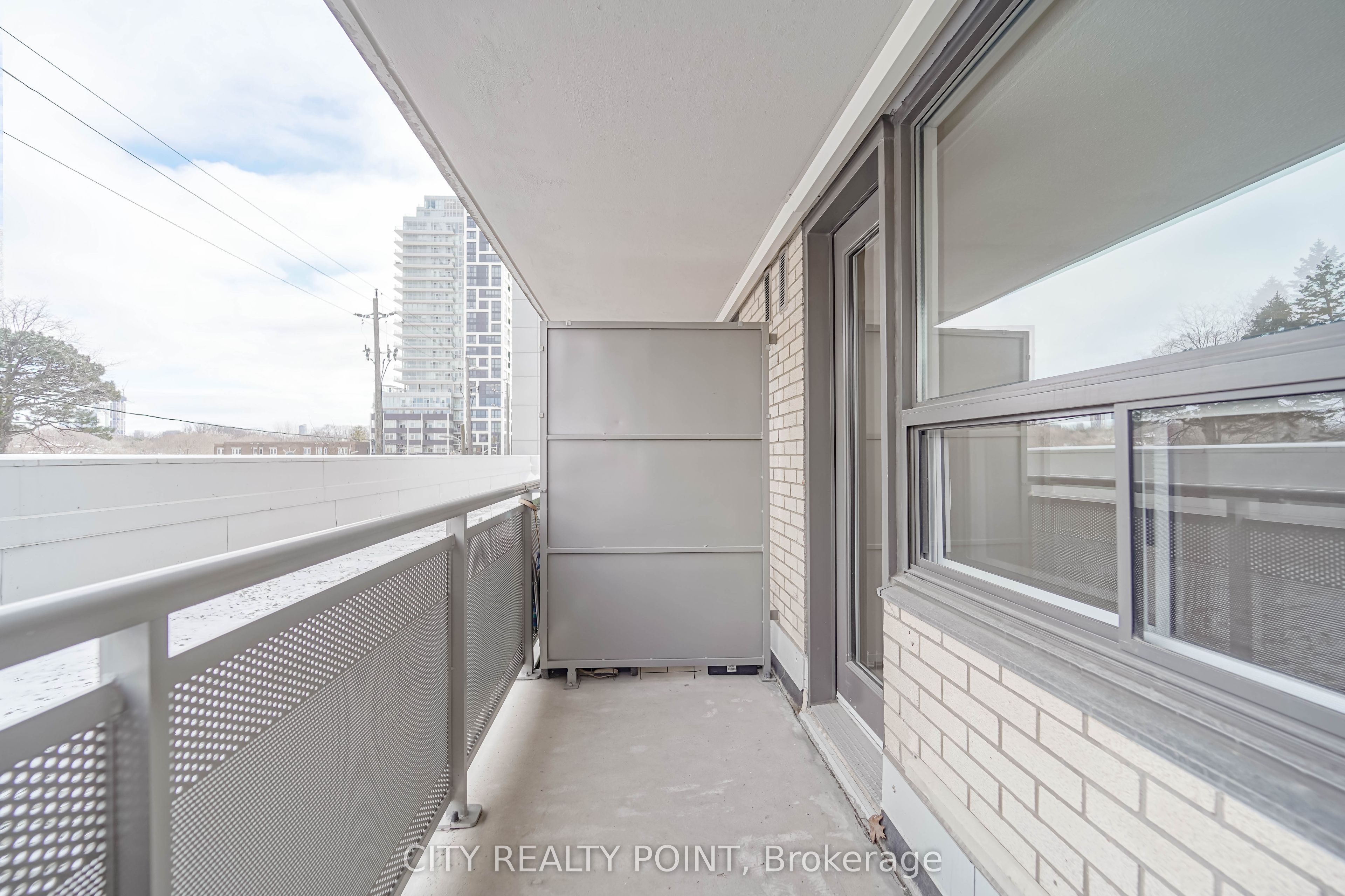 1500 Bathurst Street 807 Property Photo 15