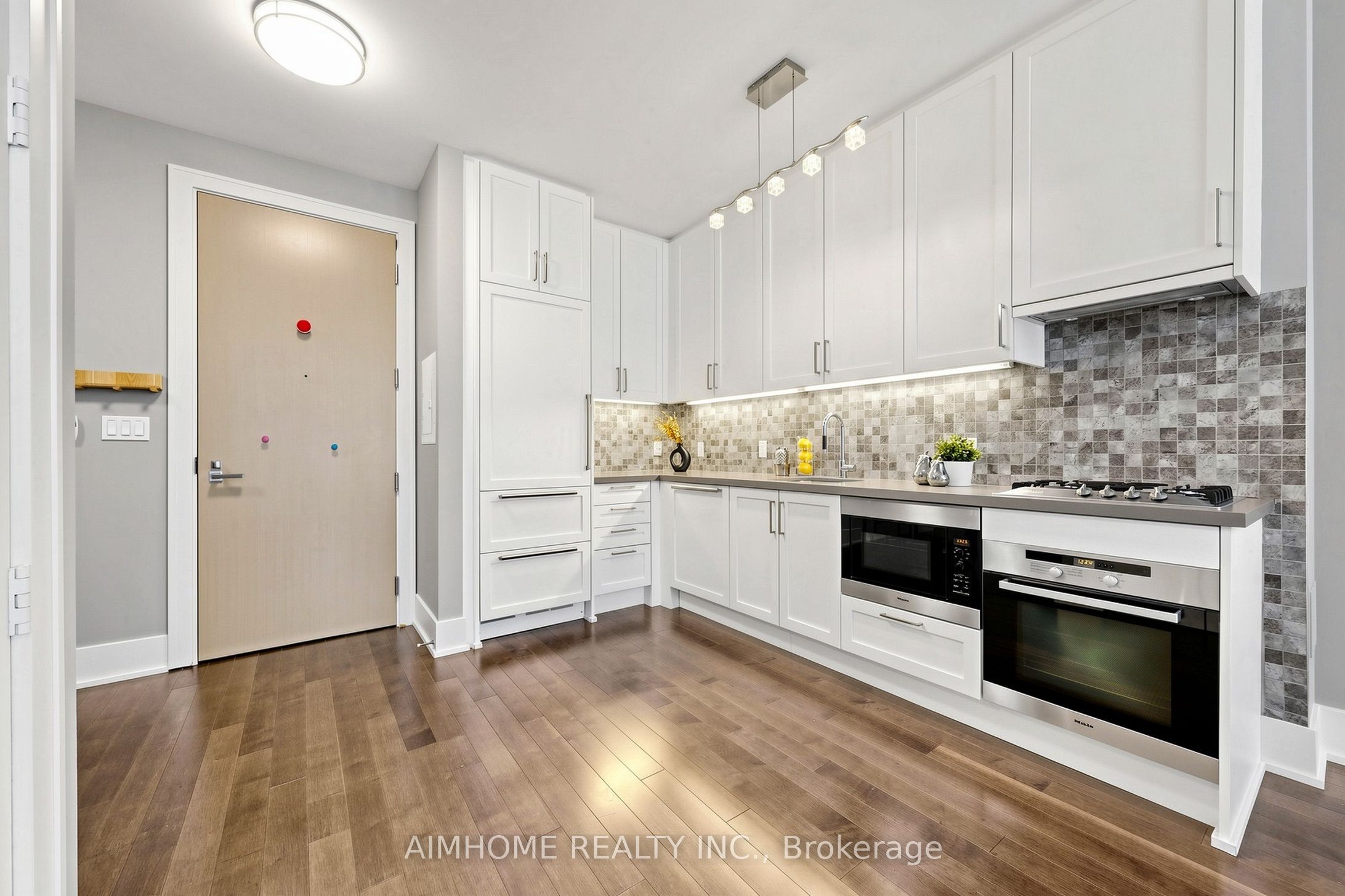 39 Queens Quay 328 Property Photo 12