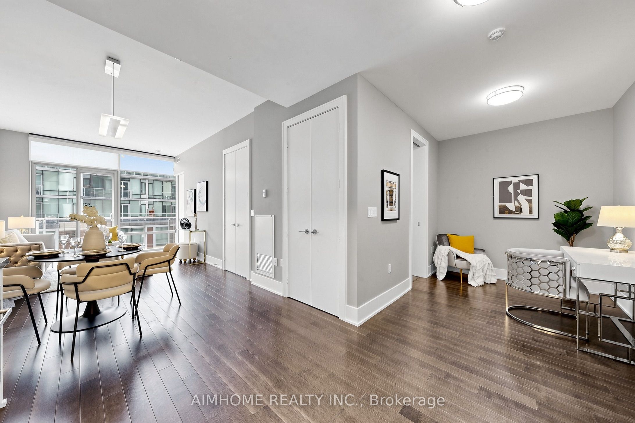39 Queens Quay 328 Property Photo 13