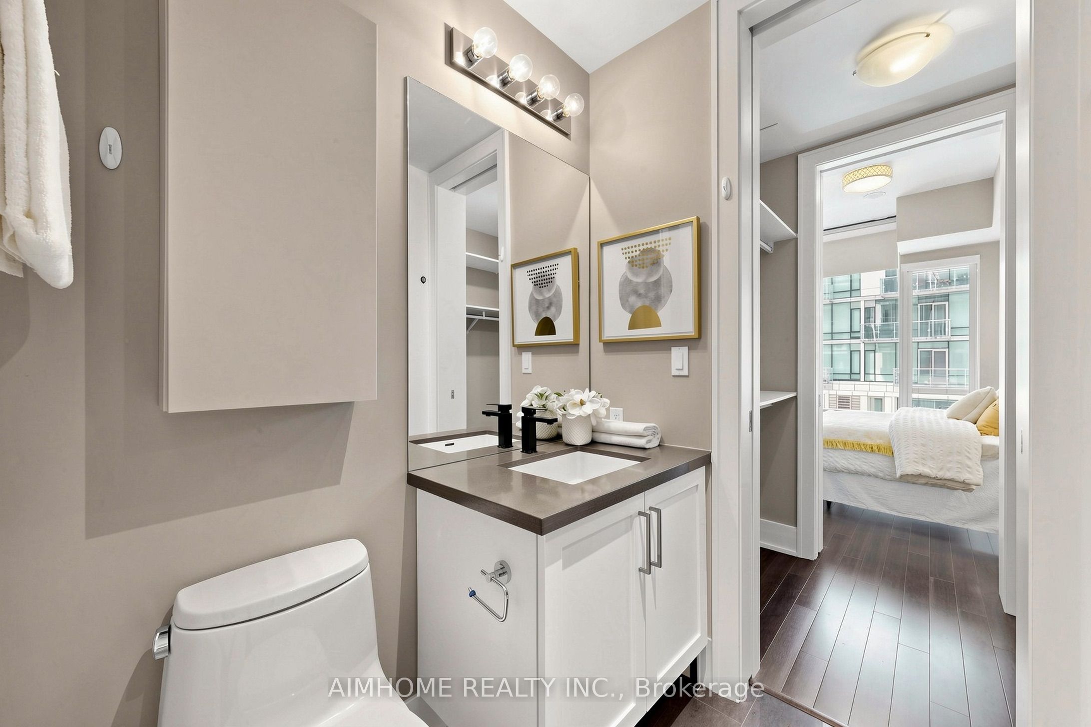 39 Queens Quay 328 Property Photo 31