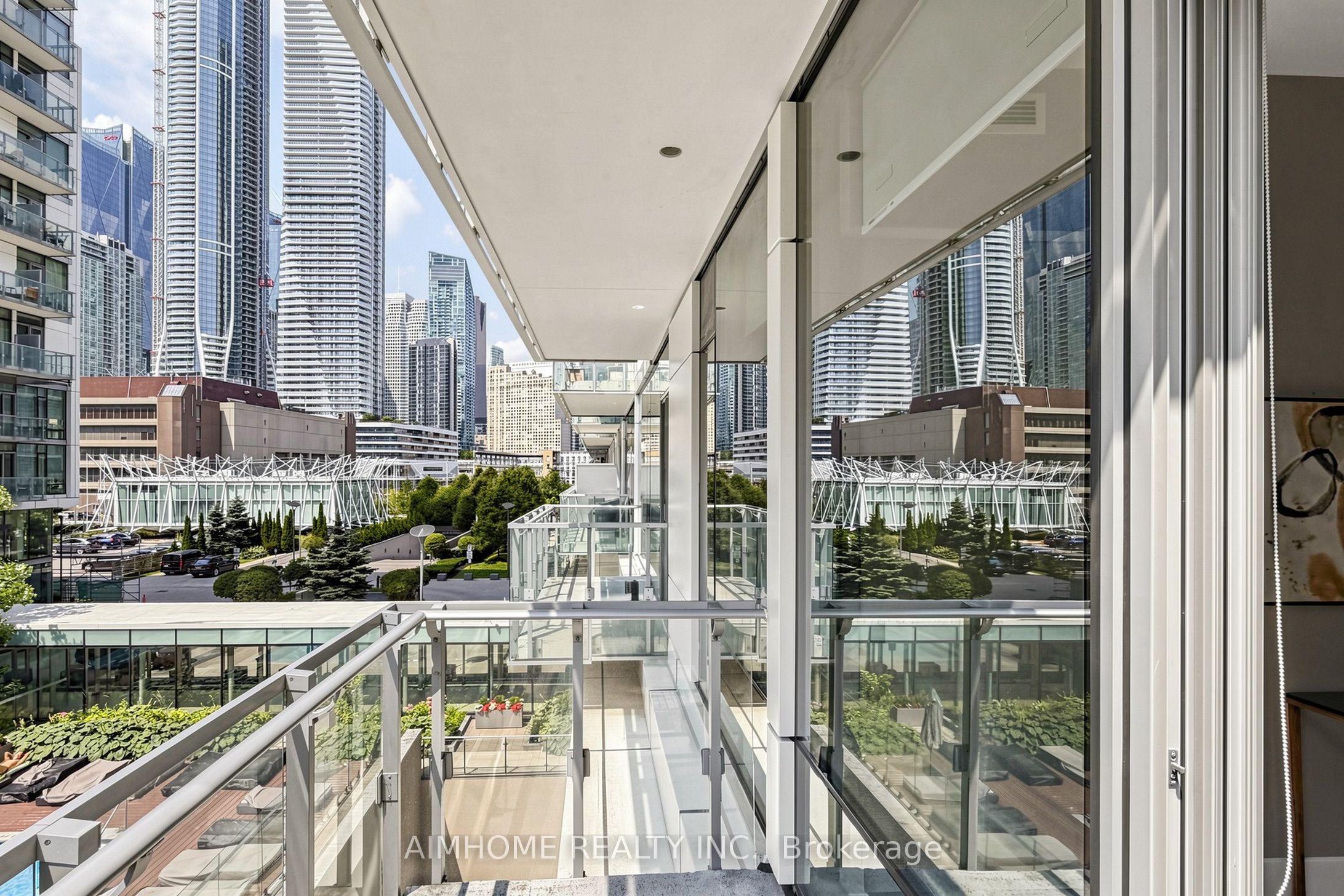 39 Queens Quay 328 Property Photo 34