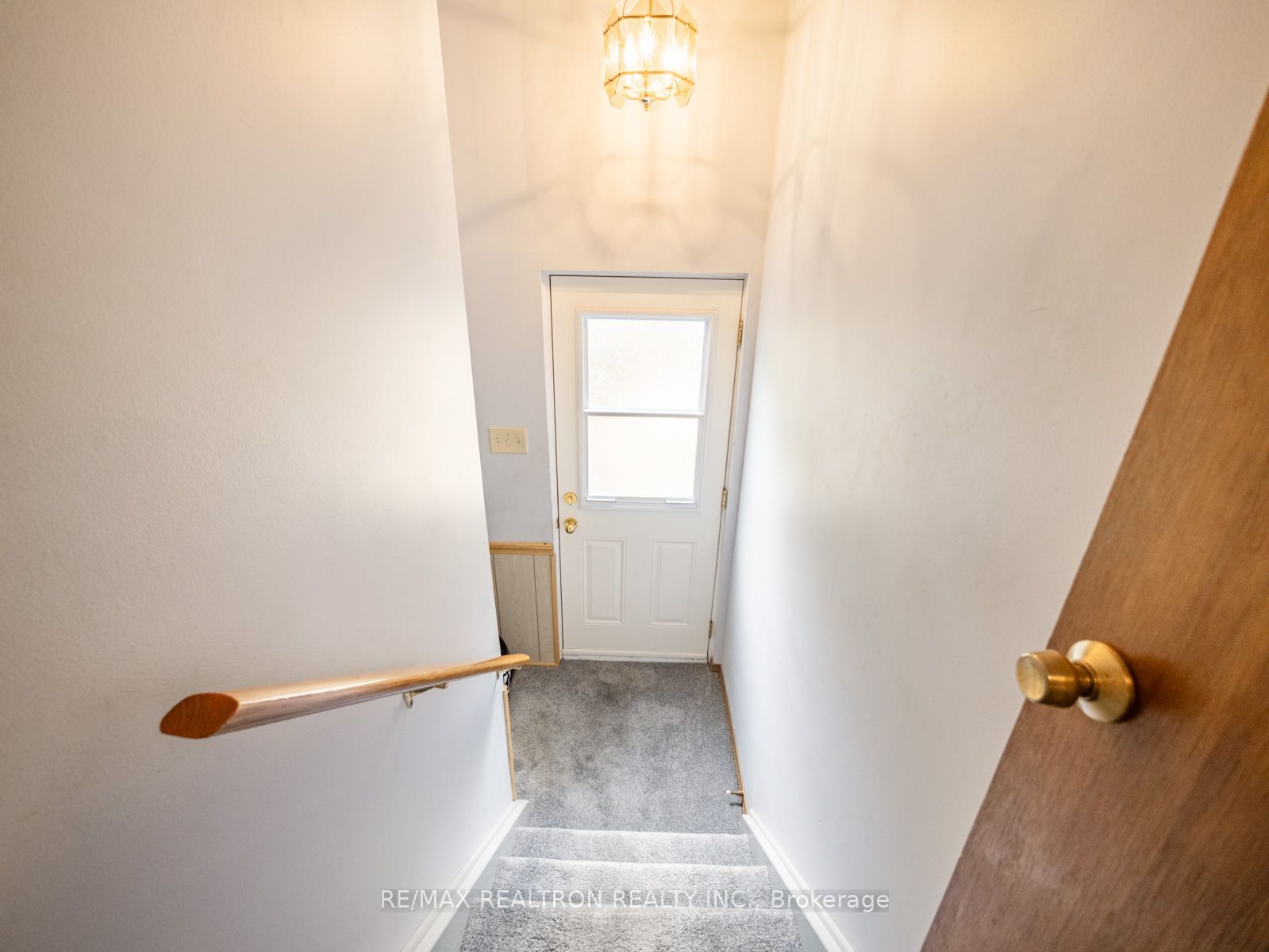74 Threadneedle Crescent Property Photo 18