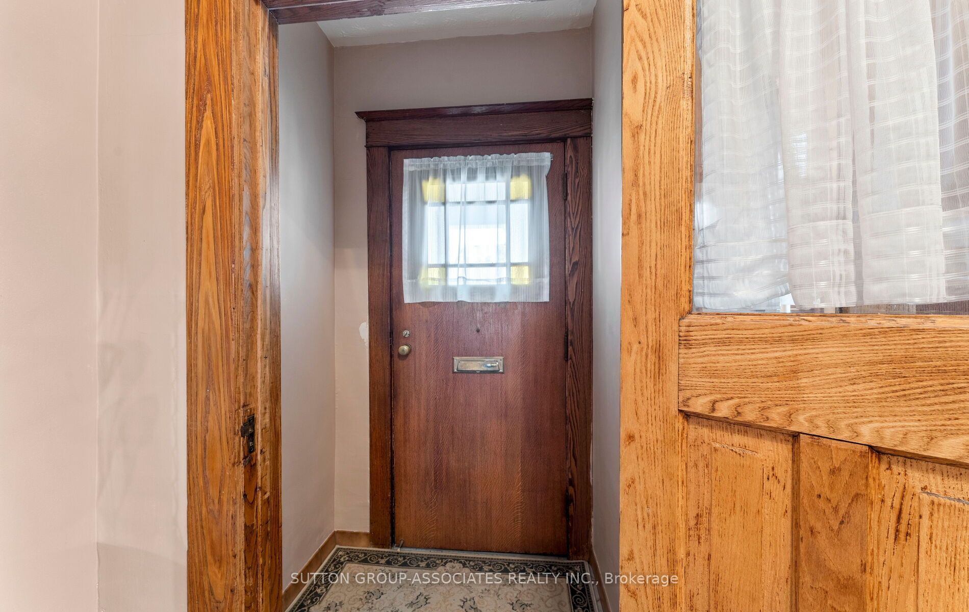 183 Glenholme Avenue Property Photo 3