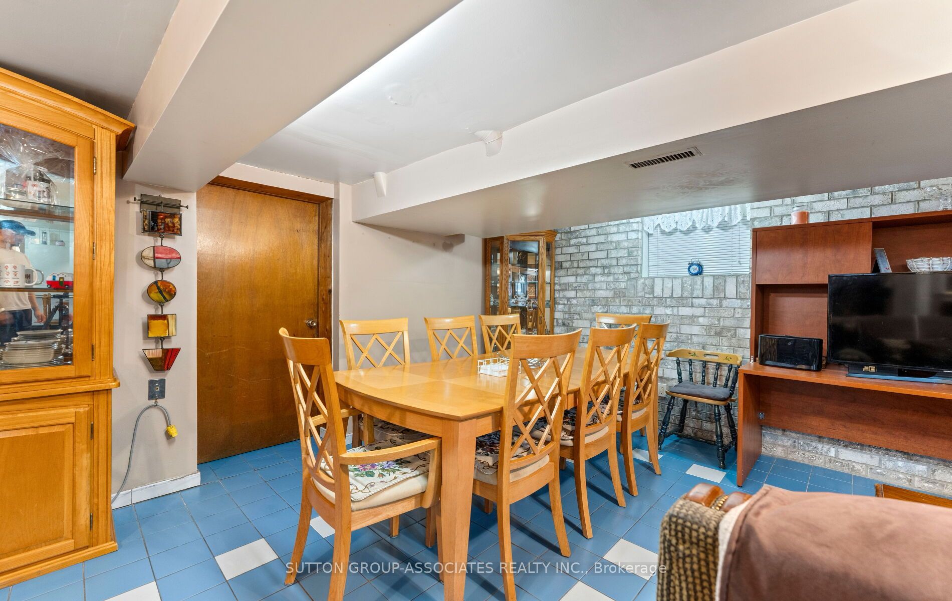 183 Glenholme Avenue Property Photo 37