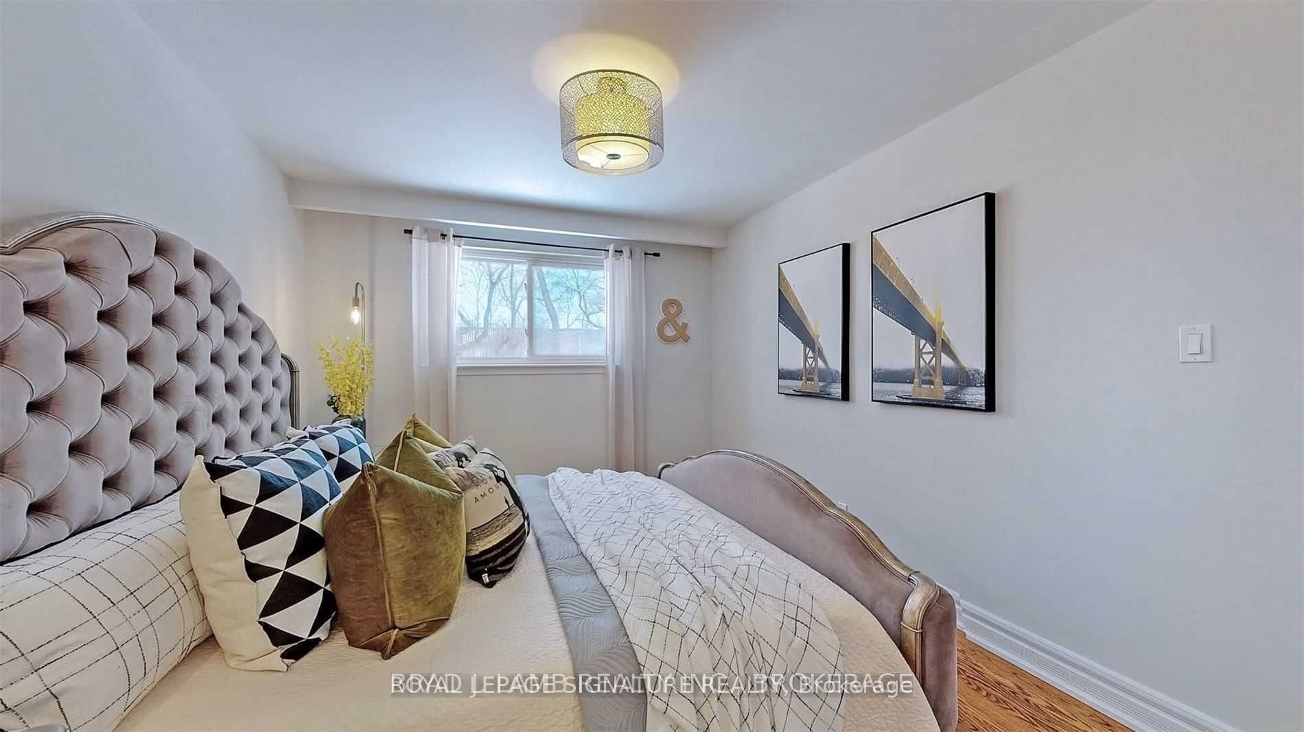 17 Baroness Crescent Upper Property Photo 20