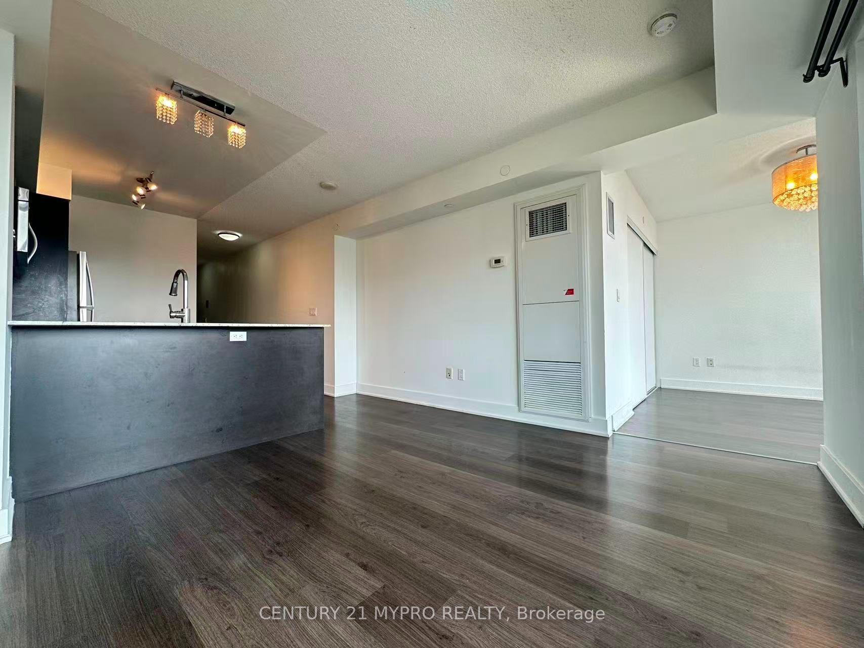 88 Sheppard Avenue E 1203 Property Photo 6
