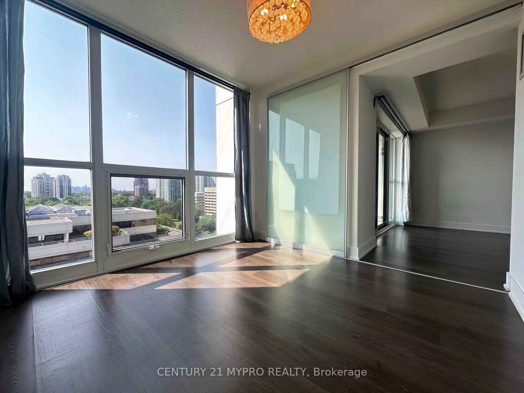 88 Sheppard Avenue E 1203 Property Photo 8