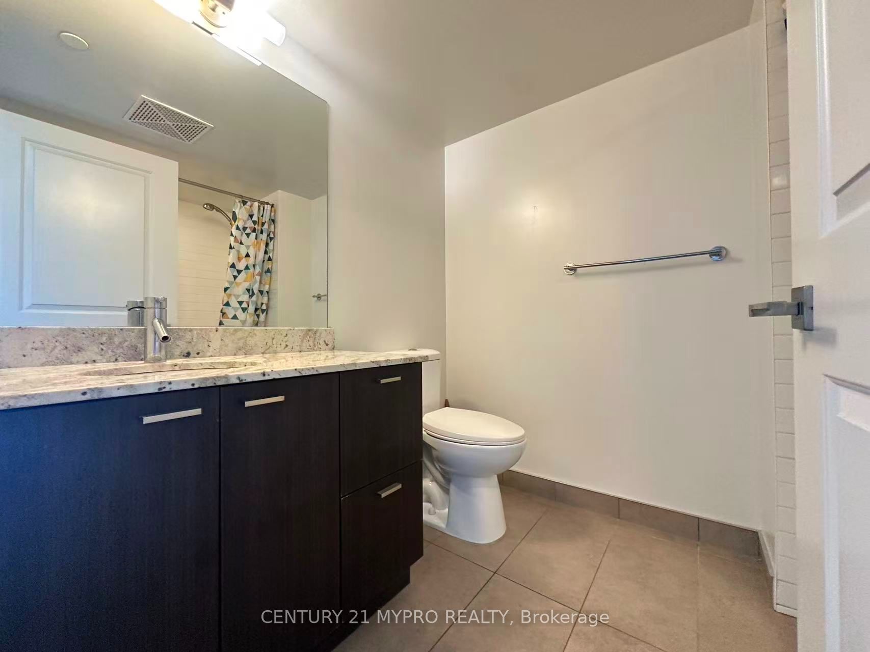88 Sheppard Avenue E 1203 Property Photo 11