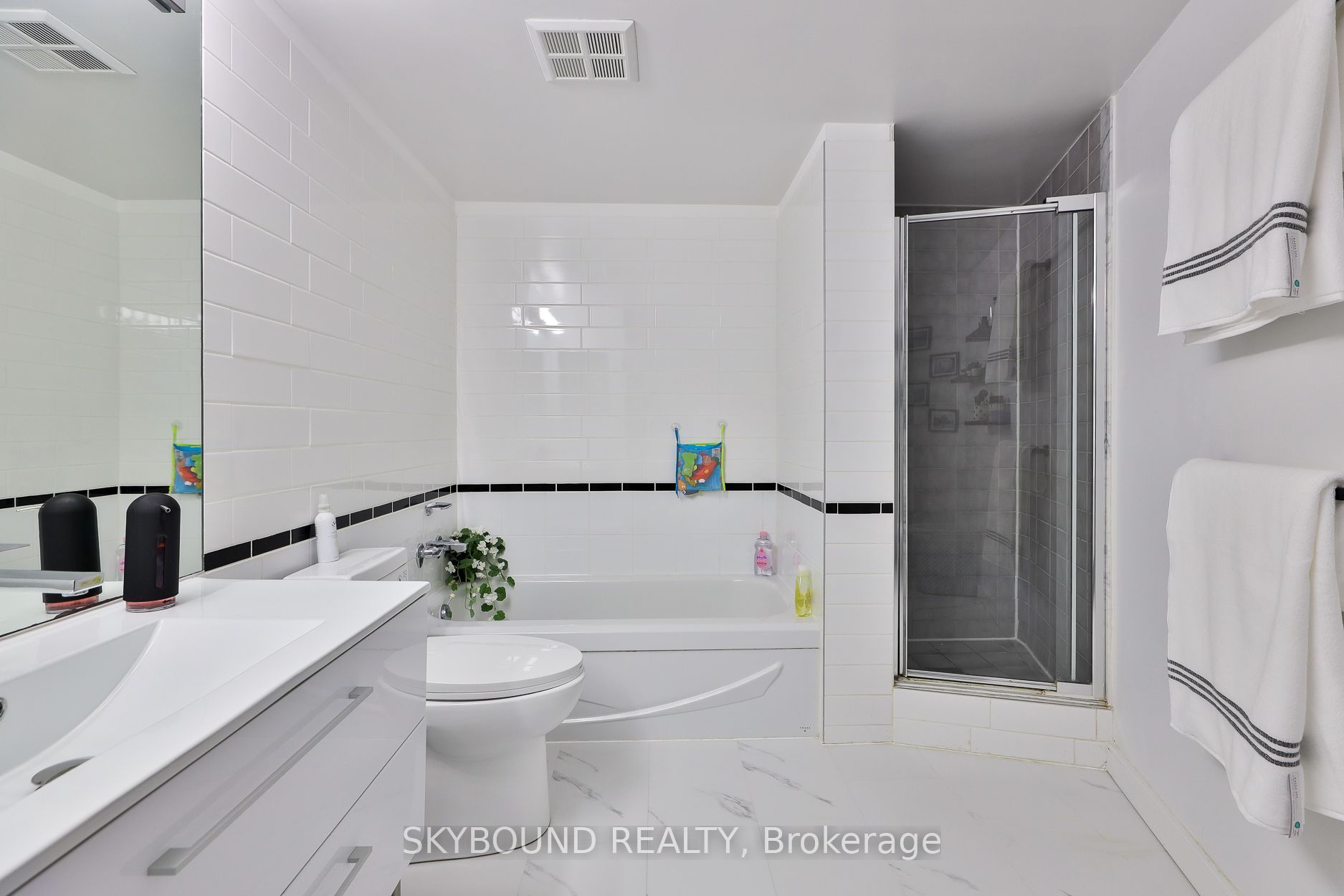 25 The Esplanade 2206 Property Photo 27