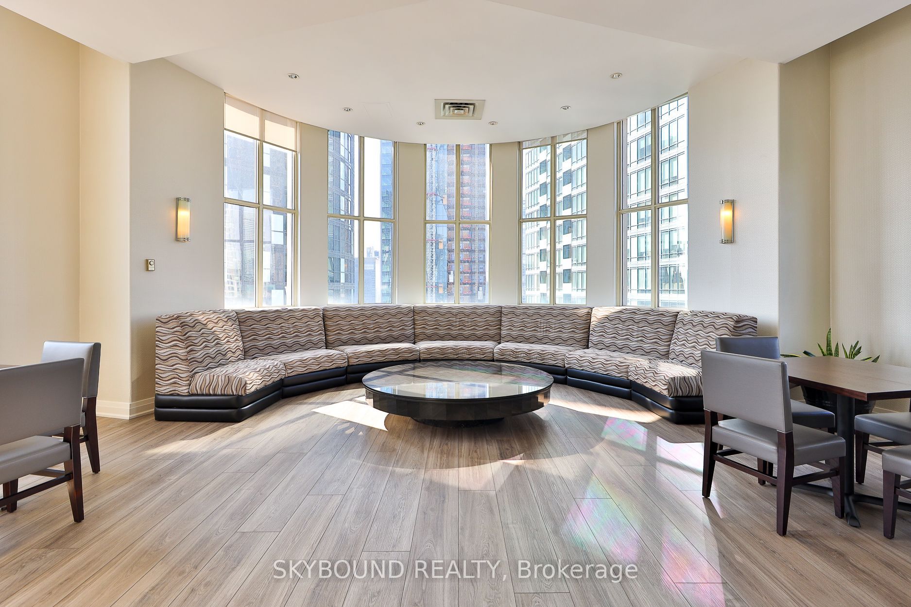 25 The Esplanade 2206 Property Photo 32