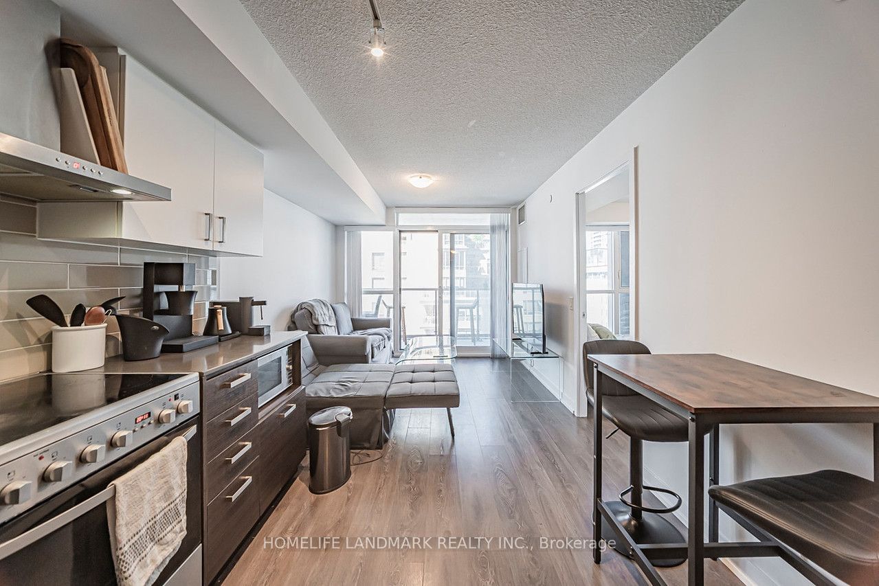 125 Redpath Avenue 1206 Property Photo 12