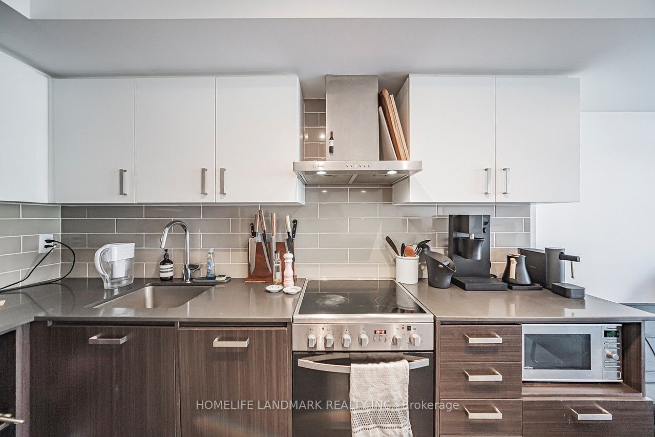 125 Redpath Avenue 1206 Property Photo 14