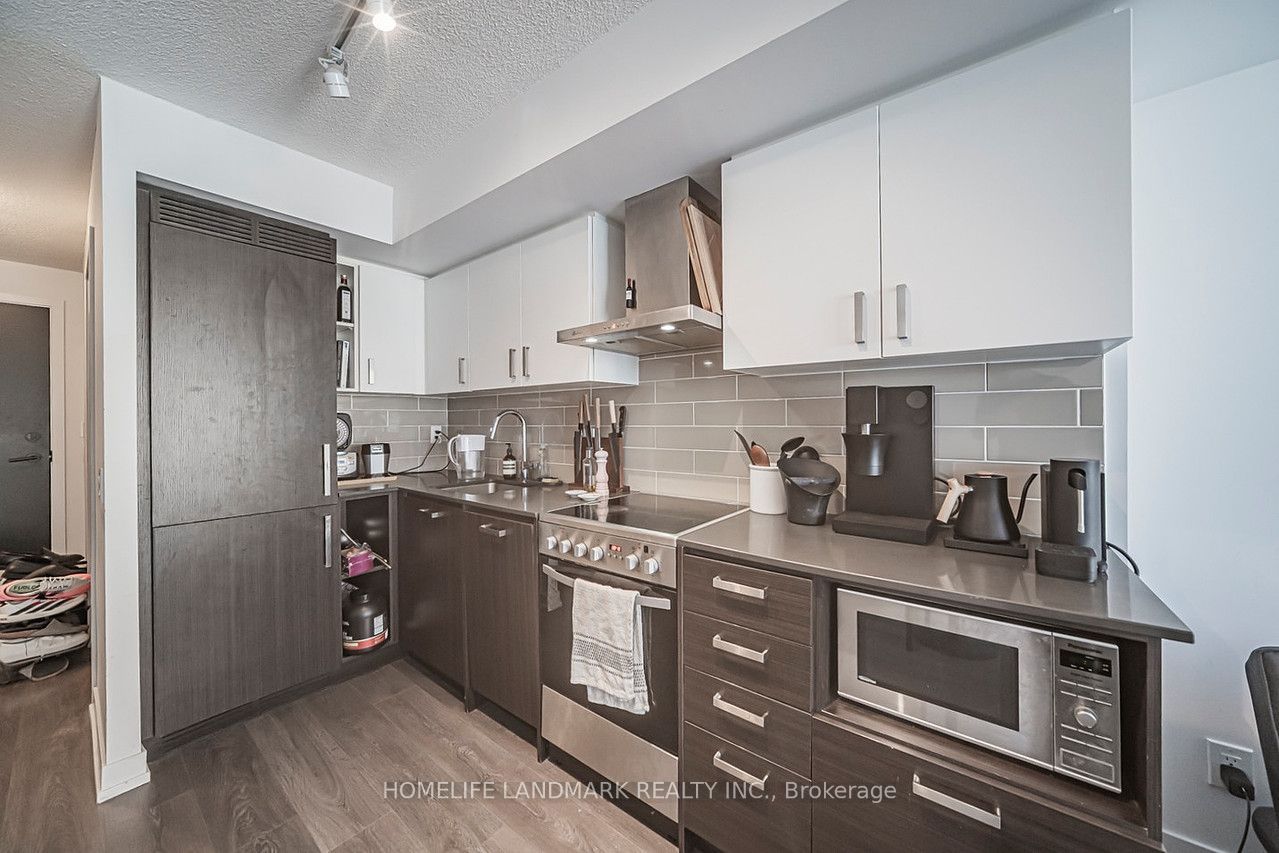 125 Redpath Avenue 1206 Property Photo 15