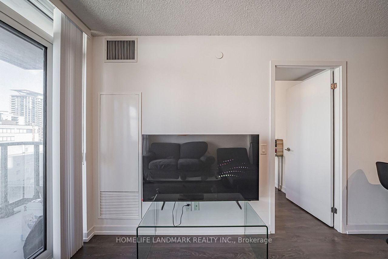 125 Redpath Avenue 1206 Property Photo 19