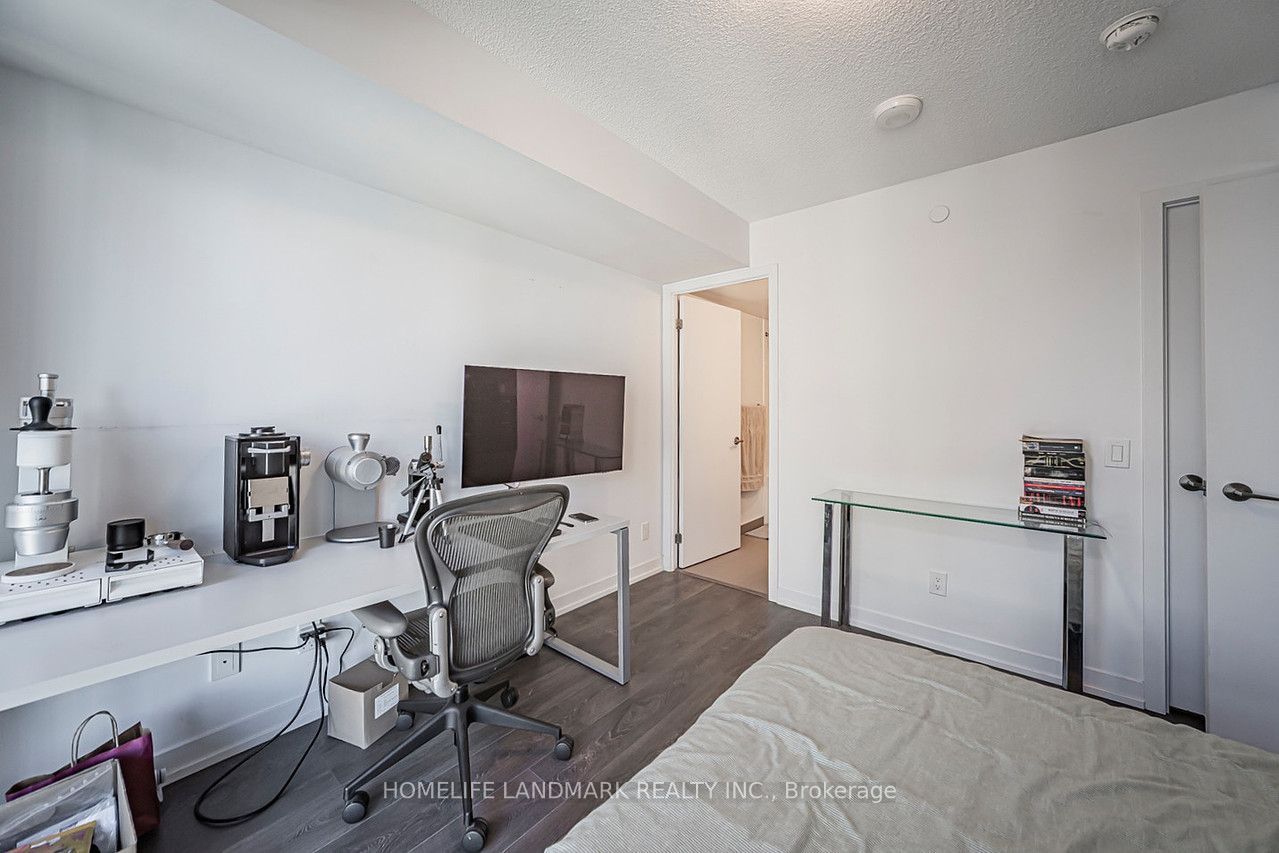 125 Redpath Avenue 1206 Property Photo 25
