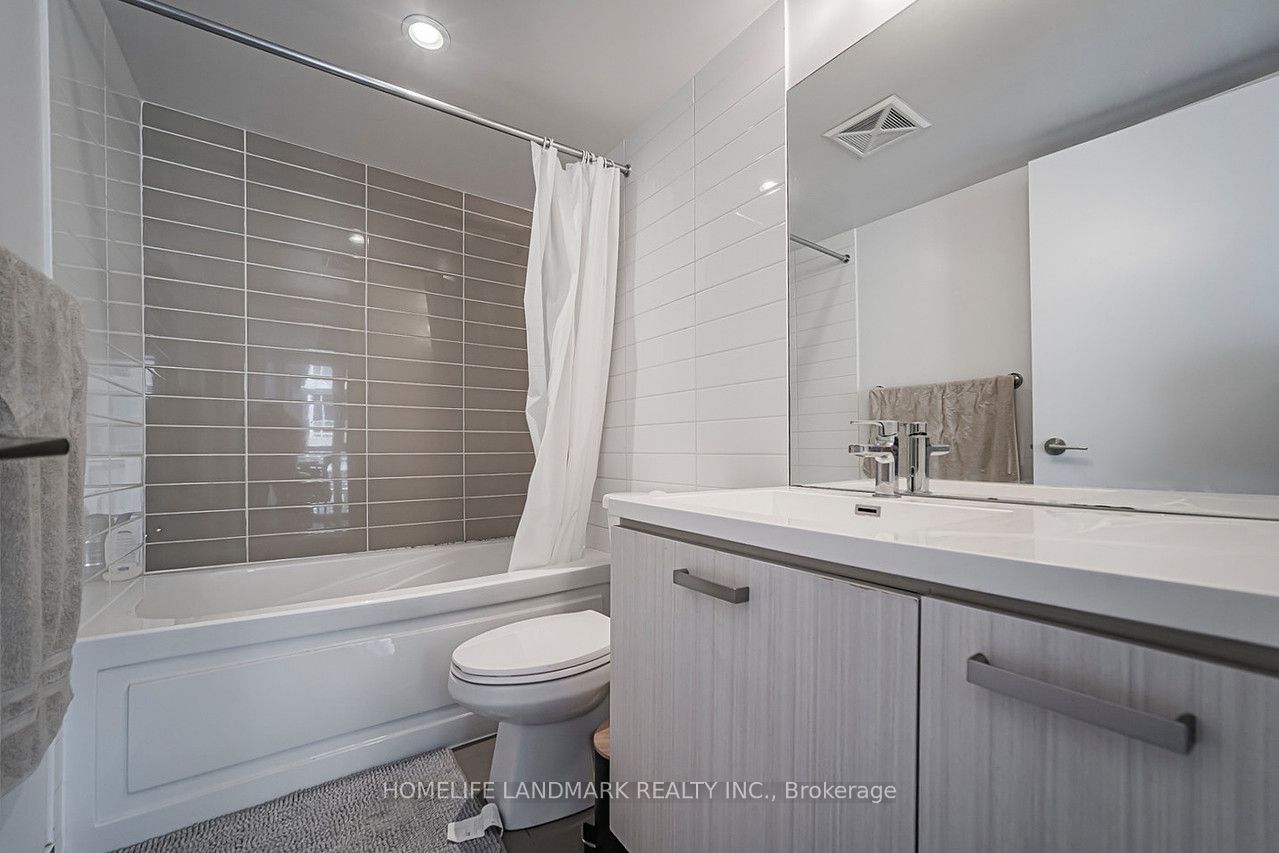 125 Redpath Avenue 1206 Property Photo 26