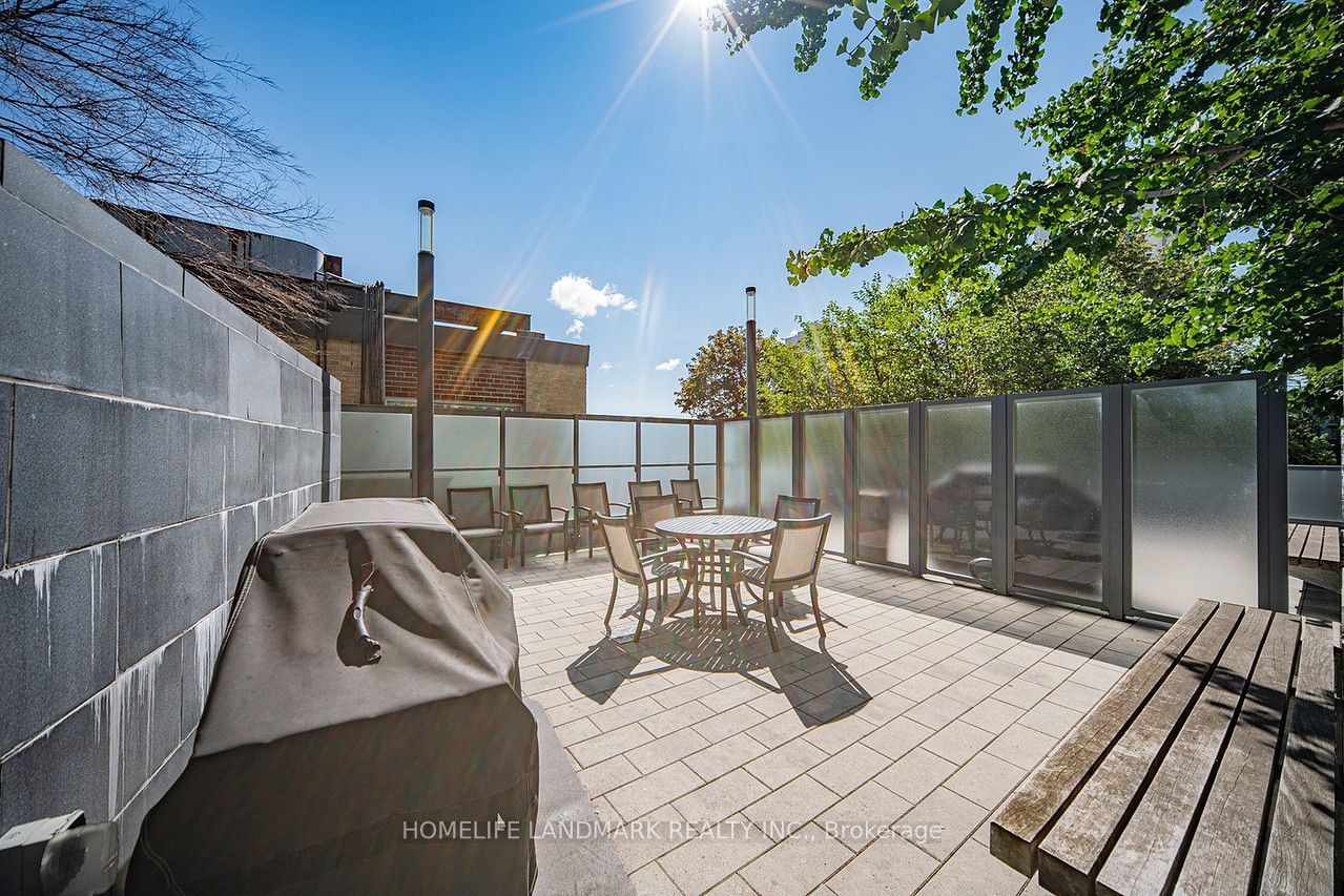 125 Redpath Avenue 1206 Property Photo 44