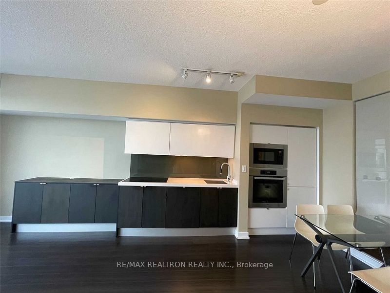 151 Dan Leckie Way 1056 Property Photo 5