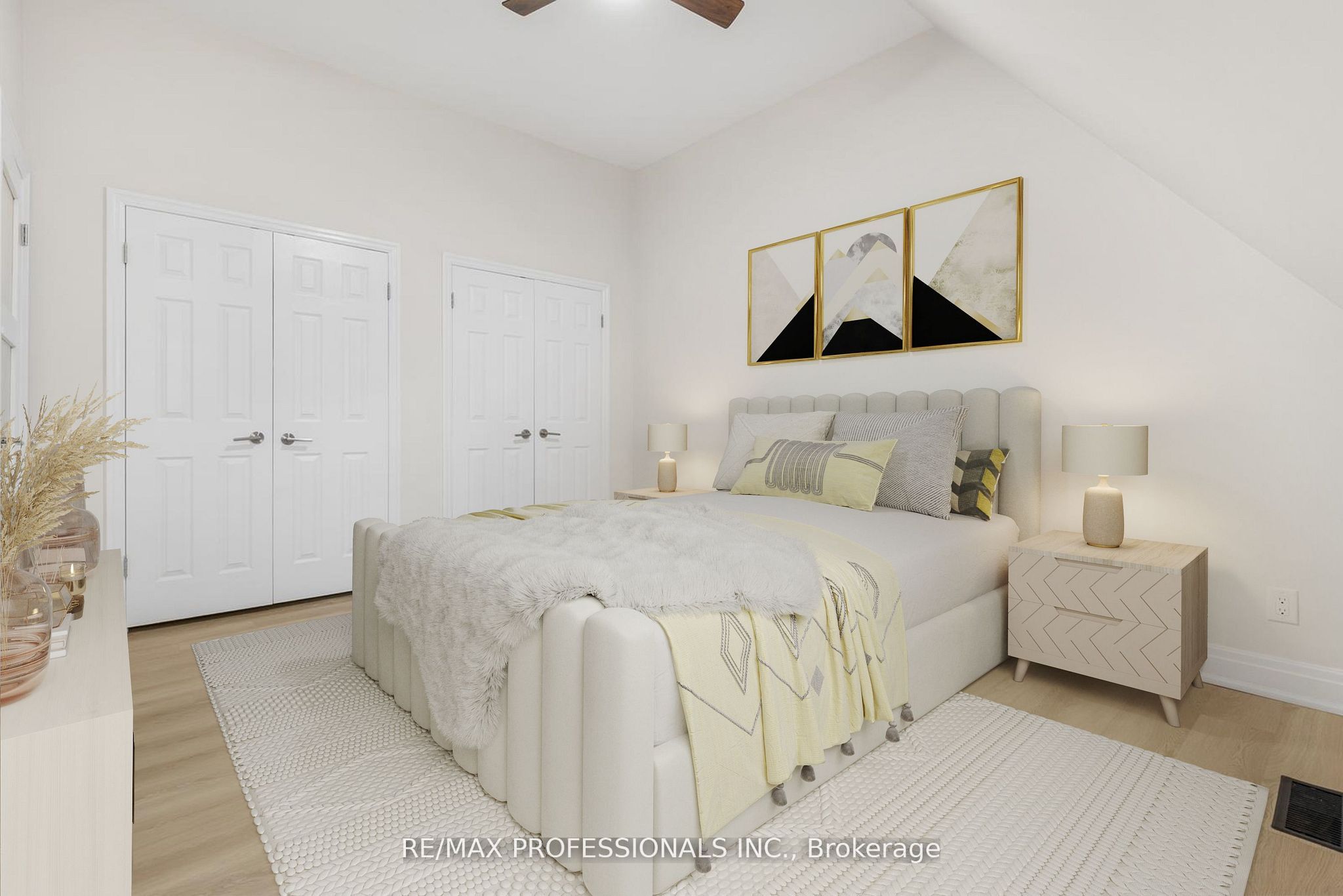 253 Wellesley Street E C Property Photo 21