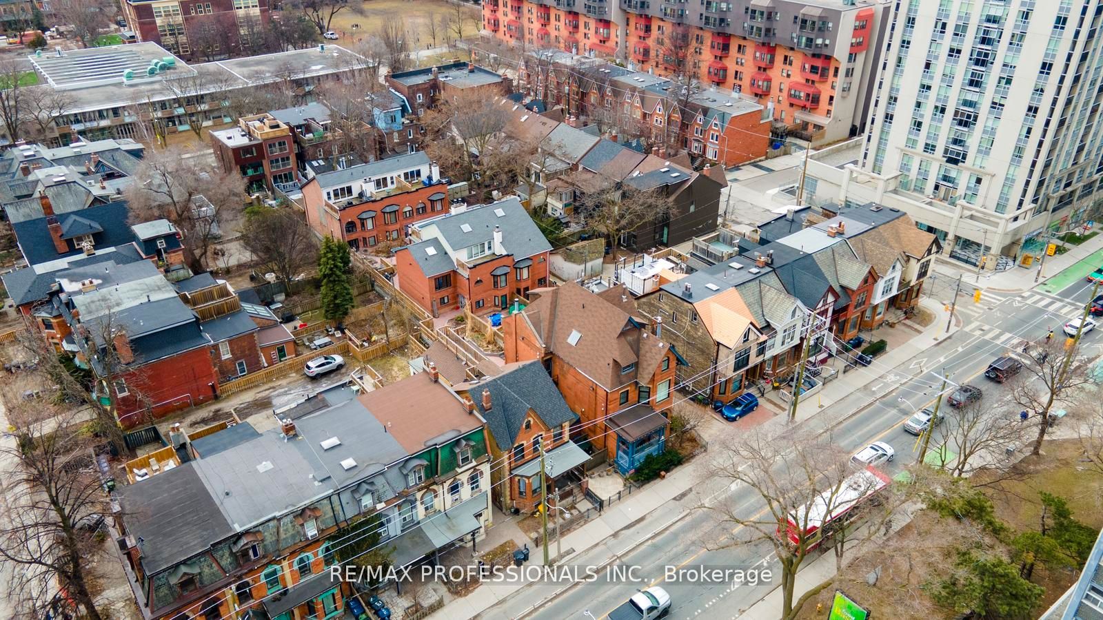 253 Wellesley Street E C Property Photo 37