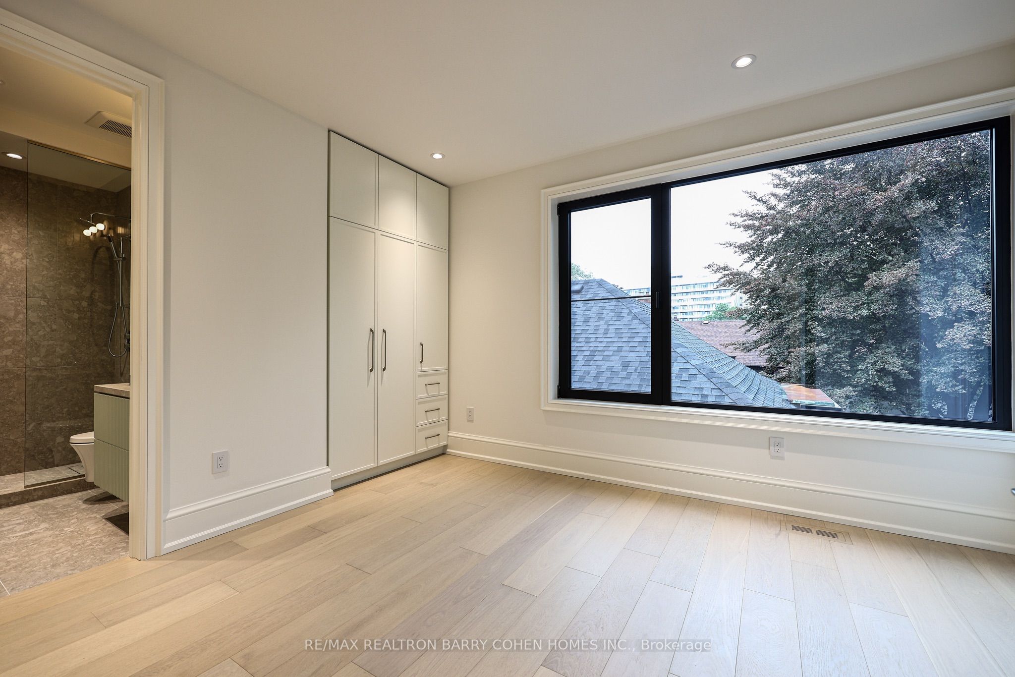 39 Chudleigh Avenue Property Photo 35