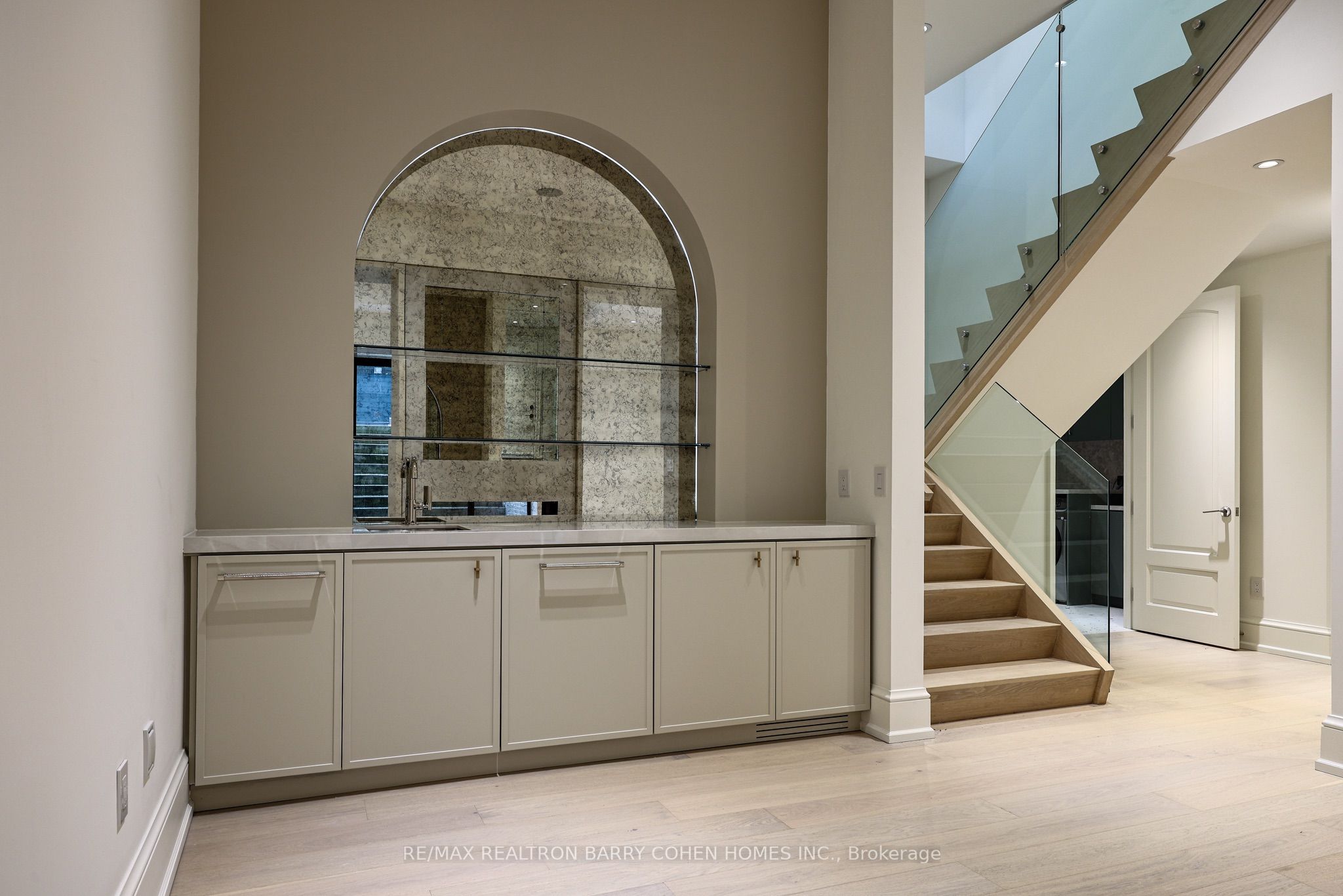 39 Chudleigh Avenue Property Photo 44