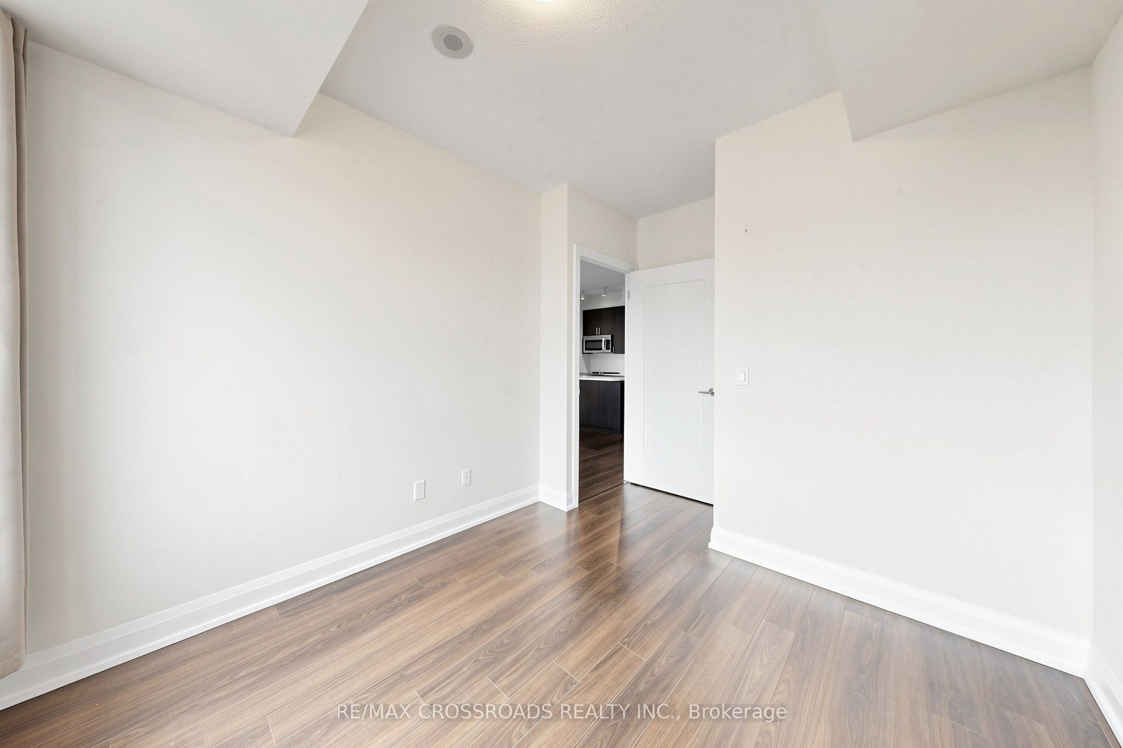 18 Graydon Hall Drive 2006 Property Photo 27