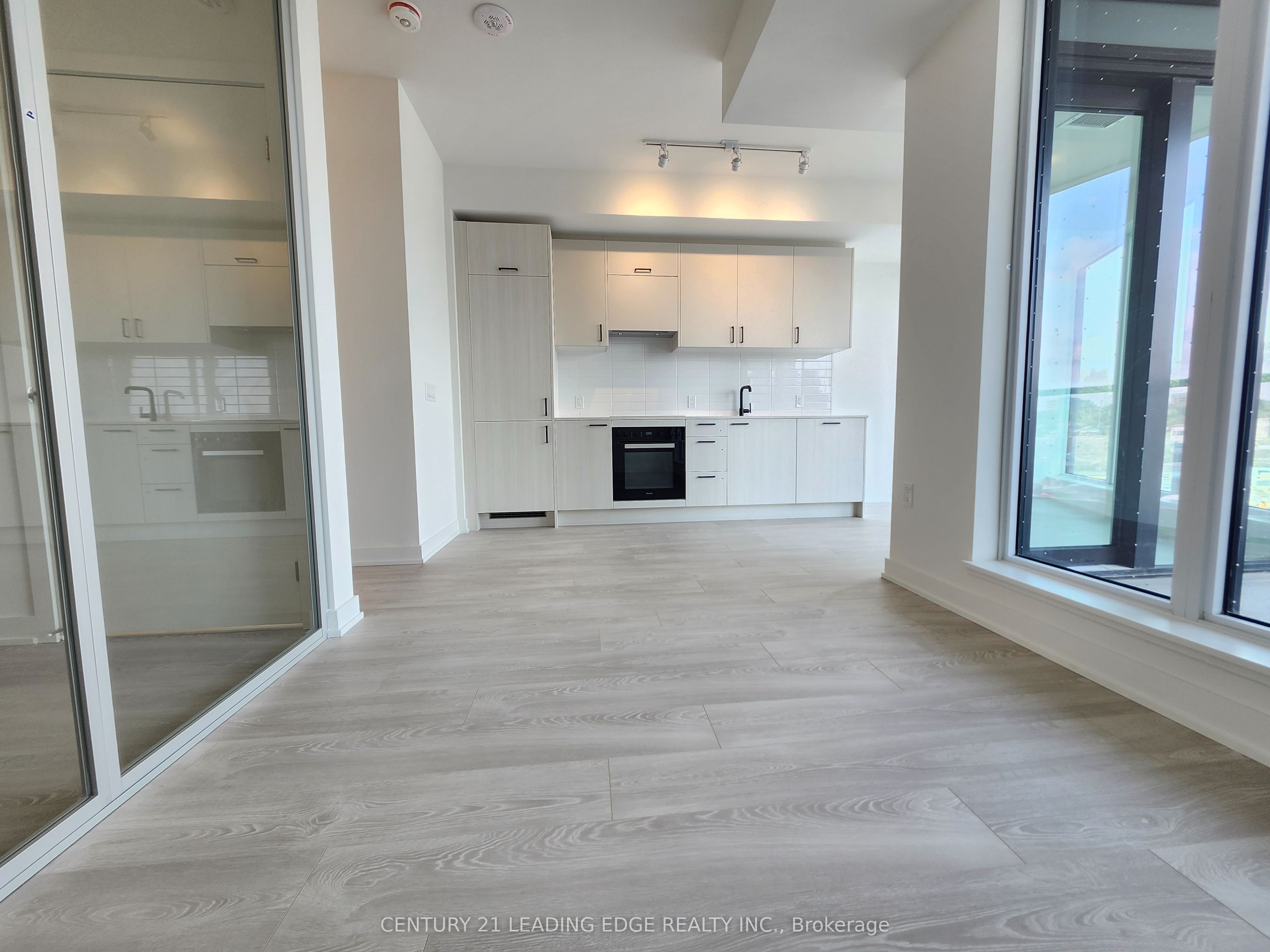 1 Kyle Lowry Road 219 Property Photo 16
