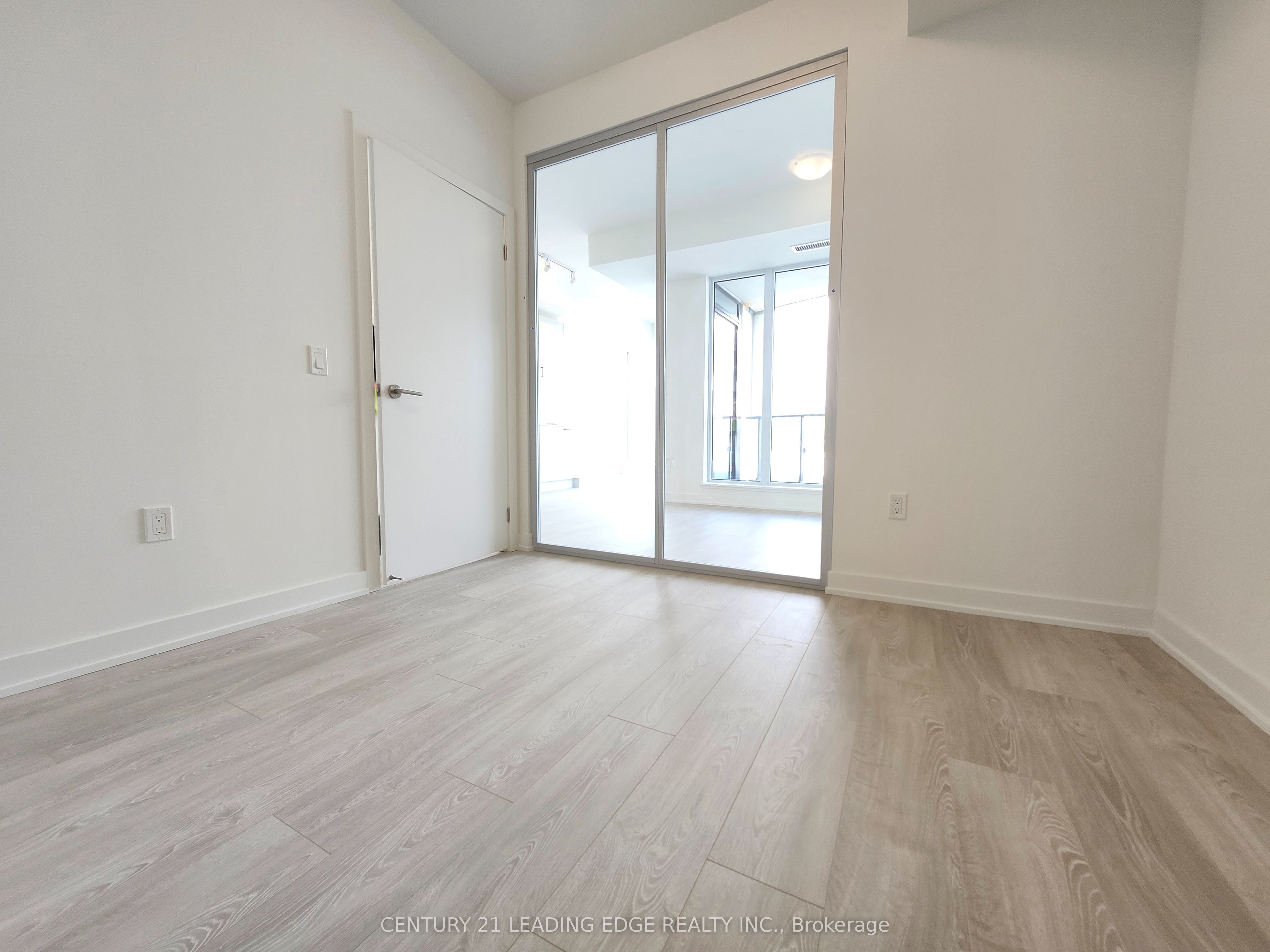 1 Kyle Lowry Road 219 Property Photo 25