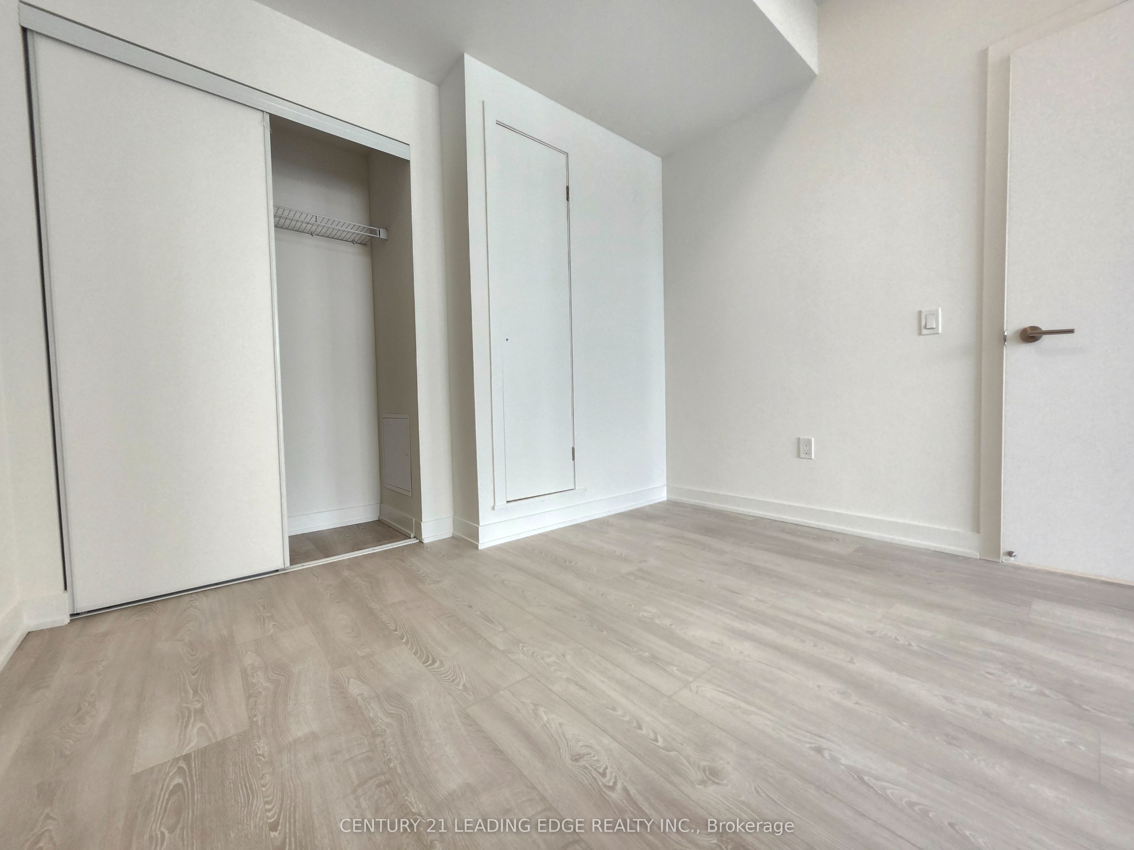 1 Kyle Lowry Road 219 Property Photo 26