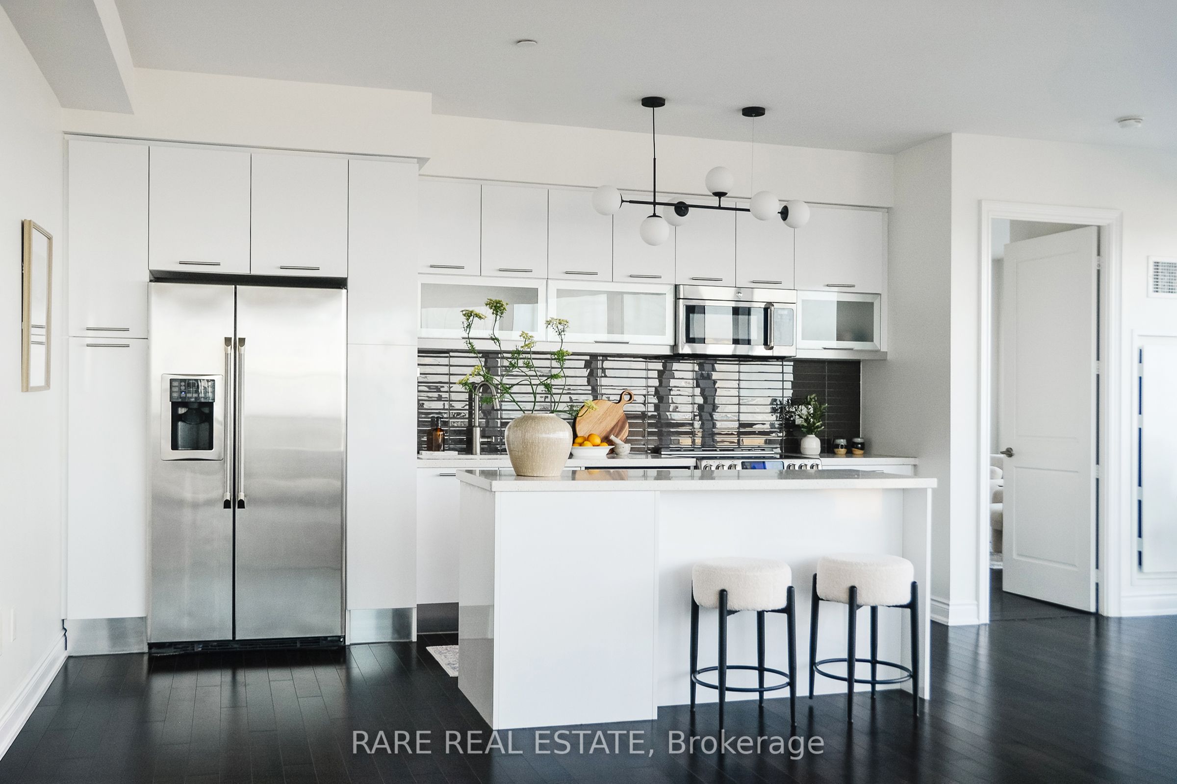 388 Yonge Street 5907 Property Photo 12