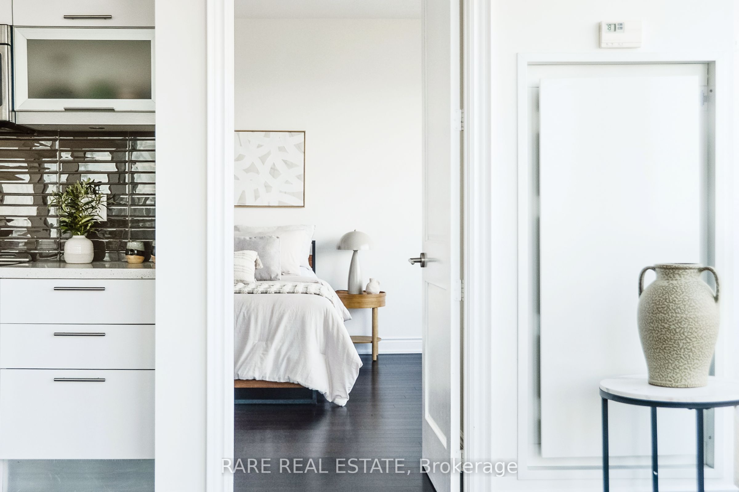 388 Yonge Street 5907 Property Photo 23