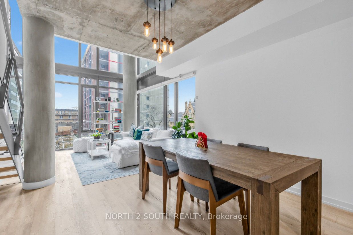 95 Bathurst Street 225 Property Photo 5