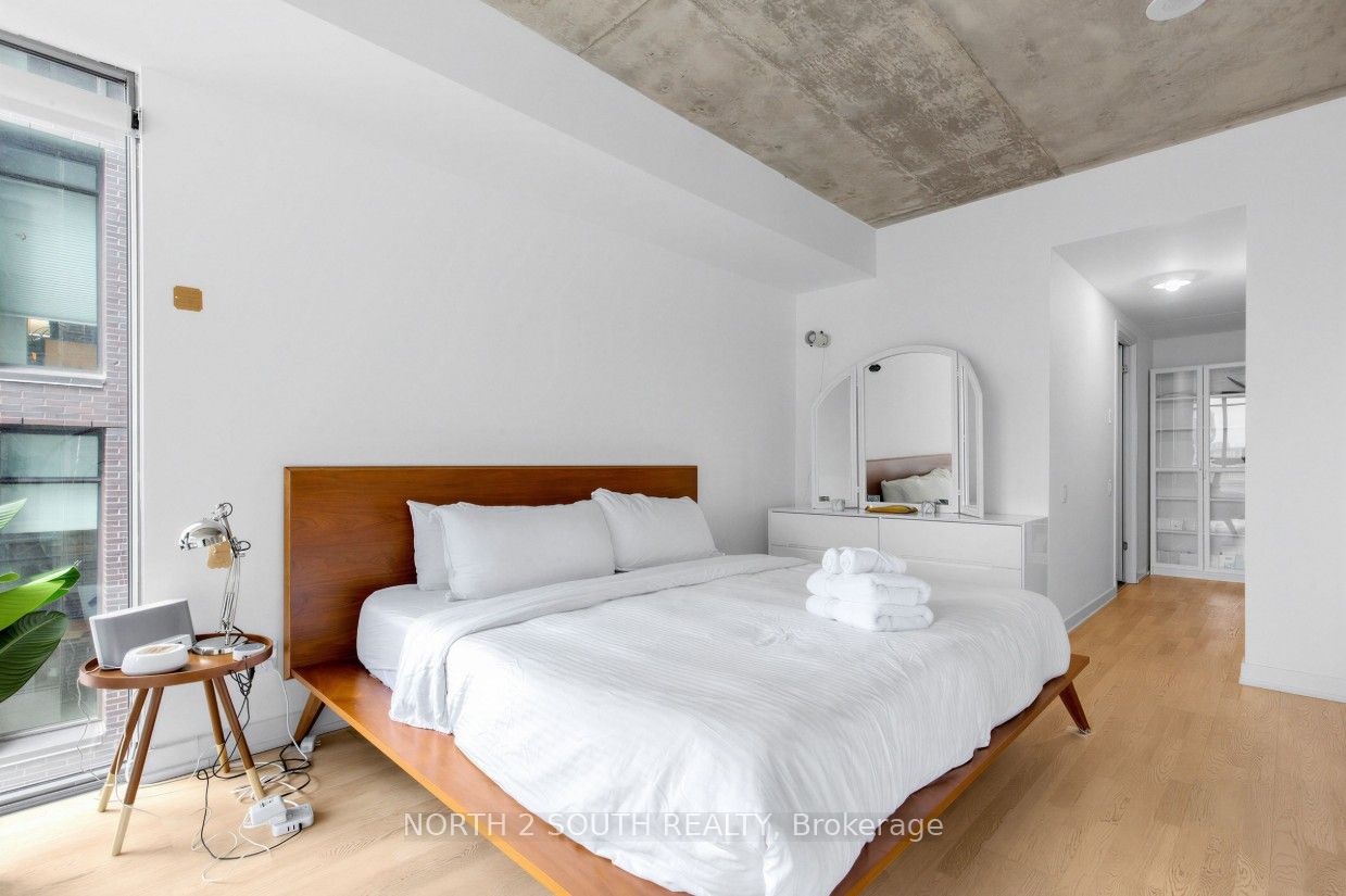 95 Bathurst Street 225 Property Photo 10