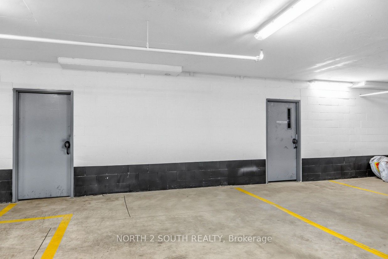 95 Bathurst Street 225 Property Photo 22