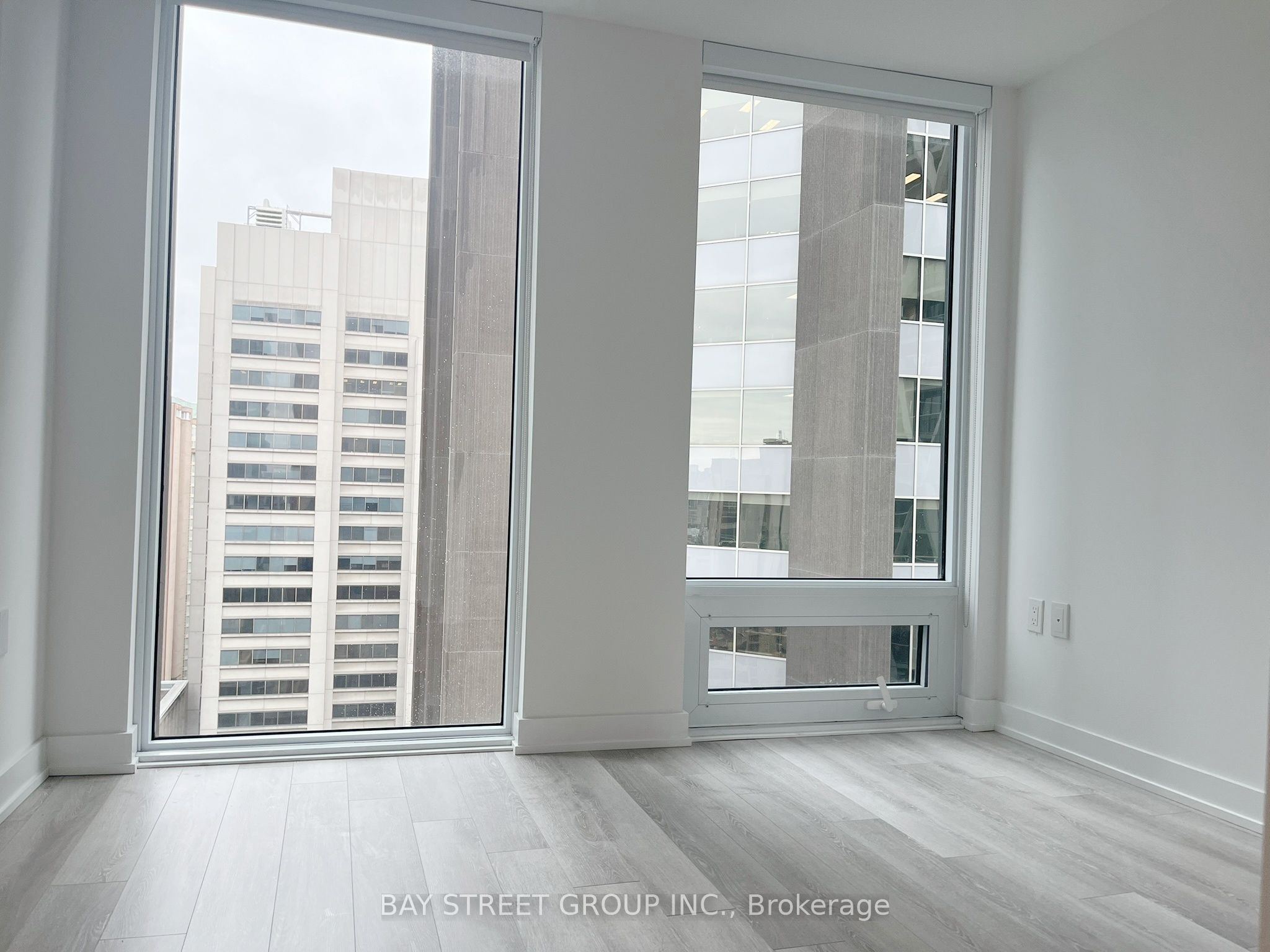 238 Simcoe Street 1904 Property Photo 11