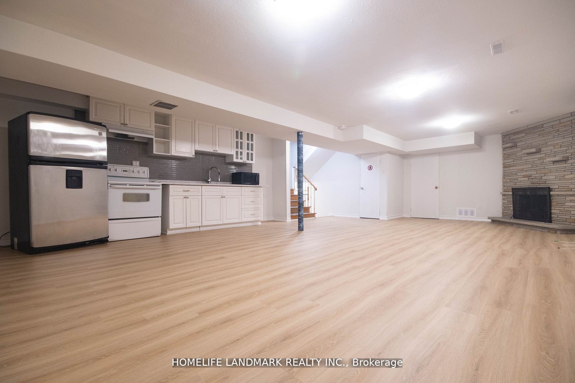 435 Connaught Avenue Bsmt Property Photo 4