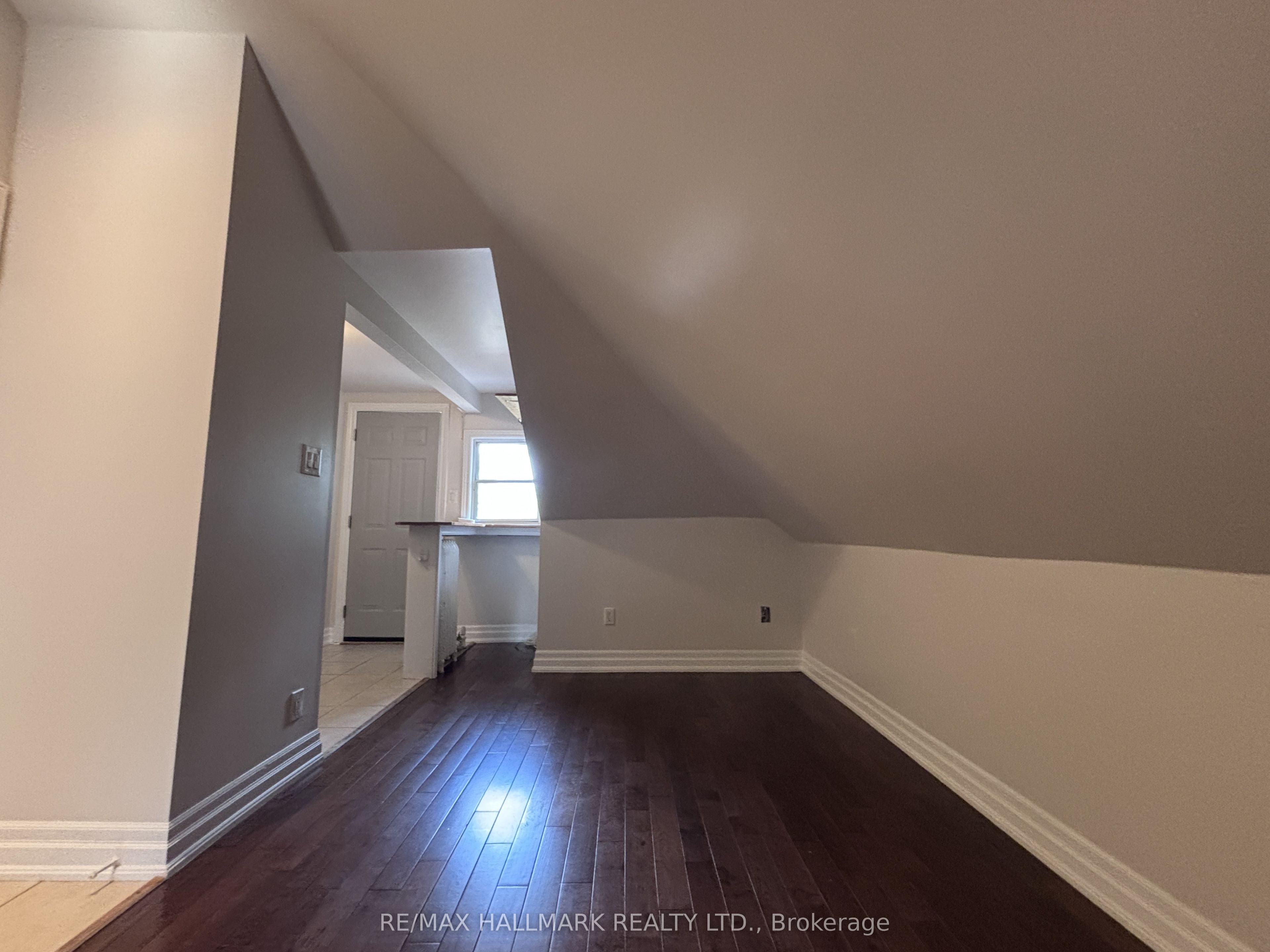 27 Delaware Avenue Loft Property Photo 6