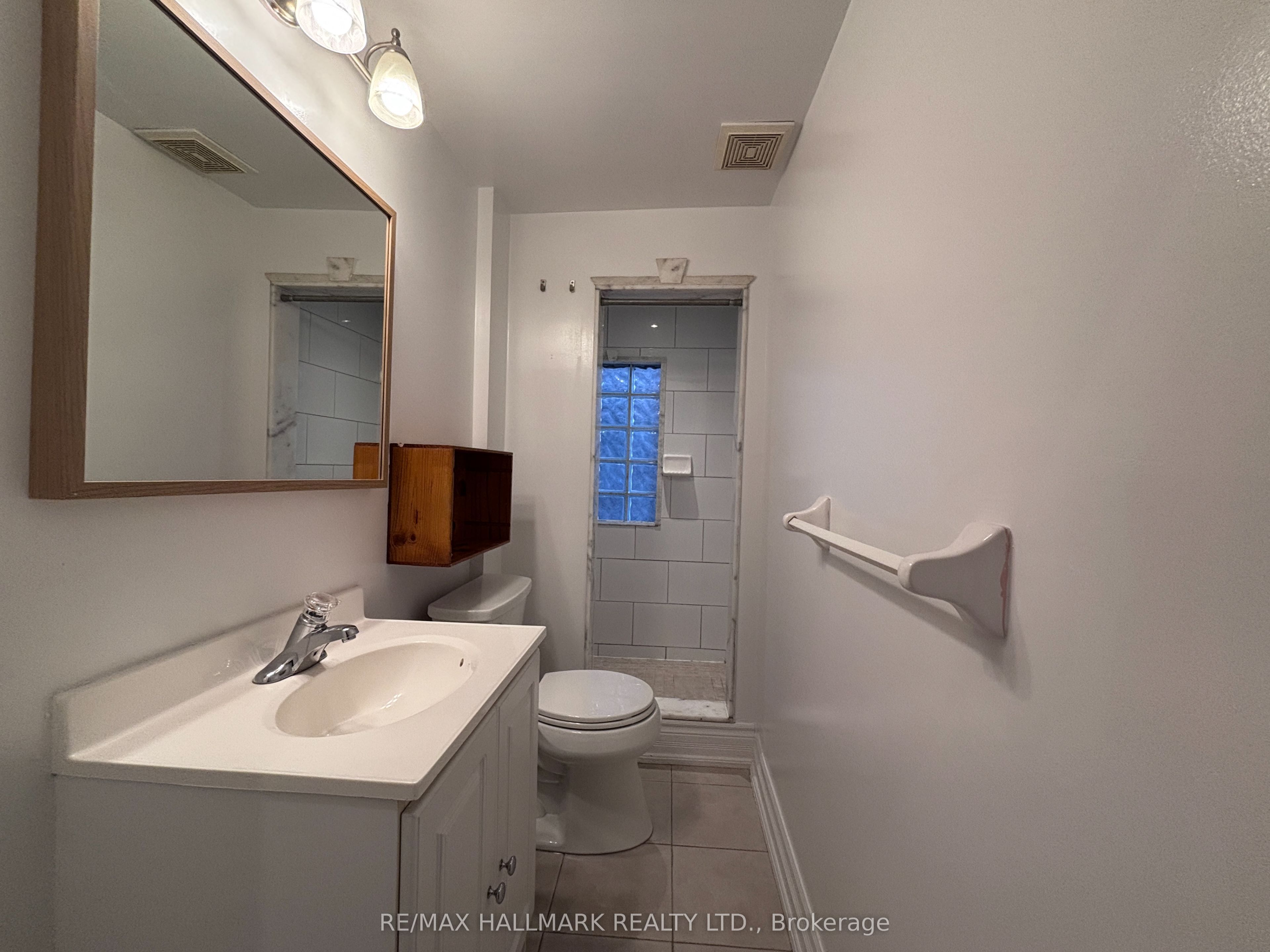 27 Delaware Avenue Loft Property Photo 10