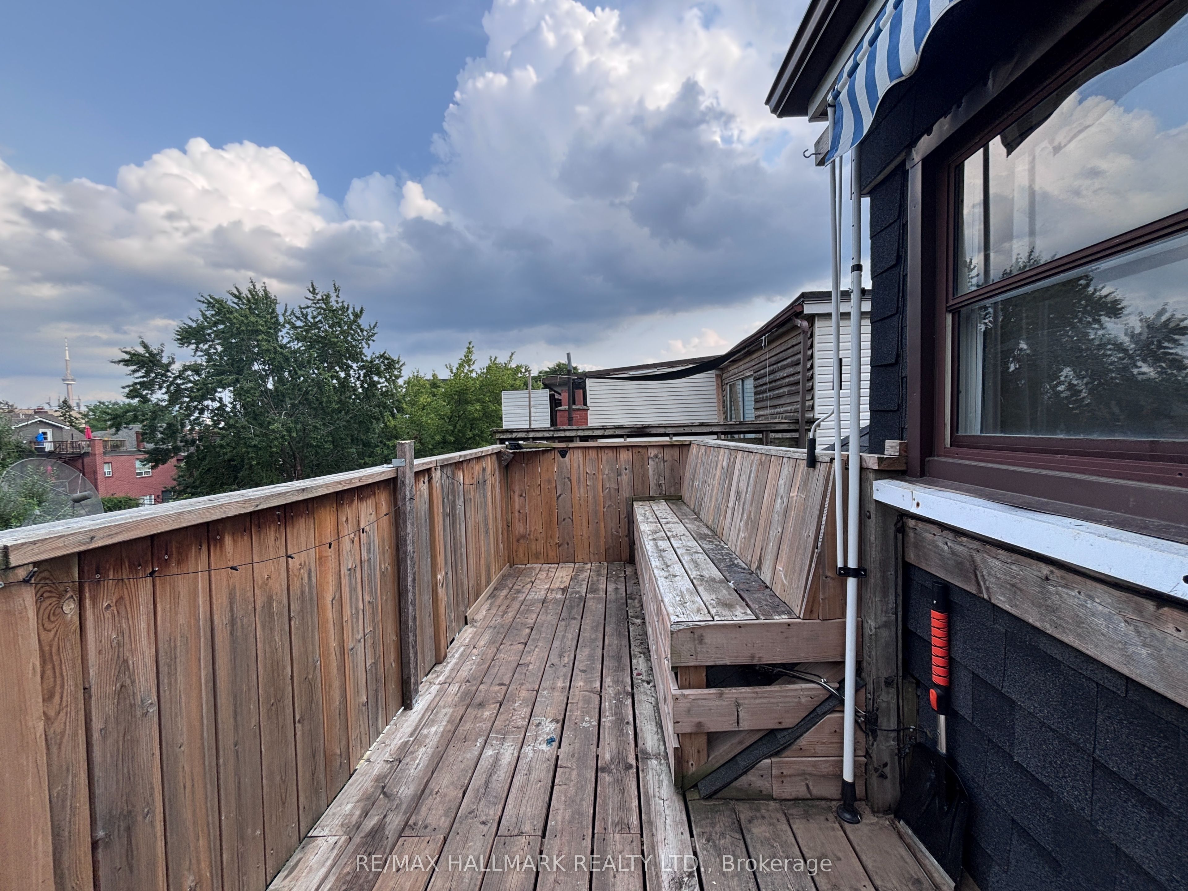 27 Delaware Avenue Loft Property Photo 18