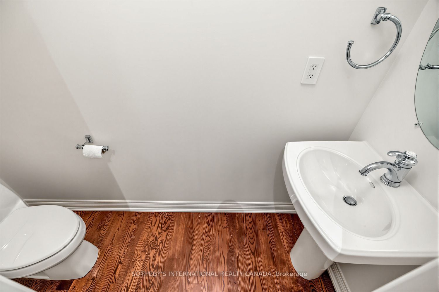 109 Lonsdale Road Property Photo 47