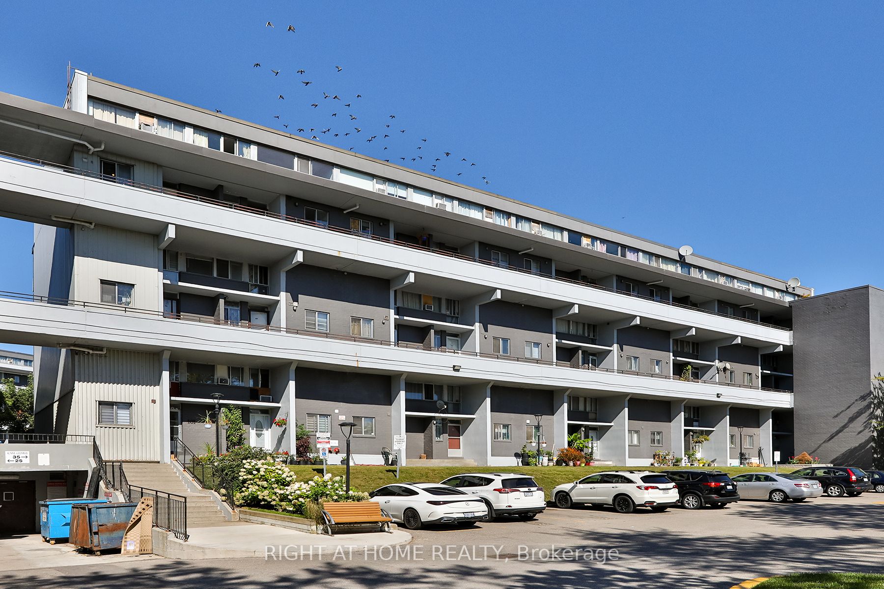 35 Sunny Glenway 302 Property Photo 26