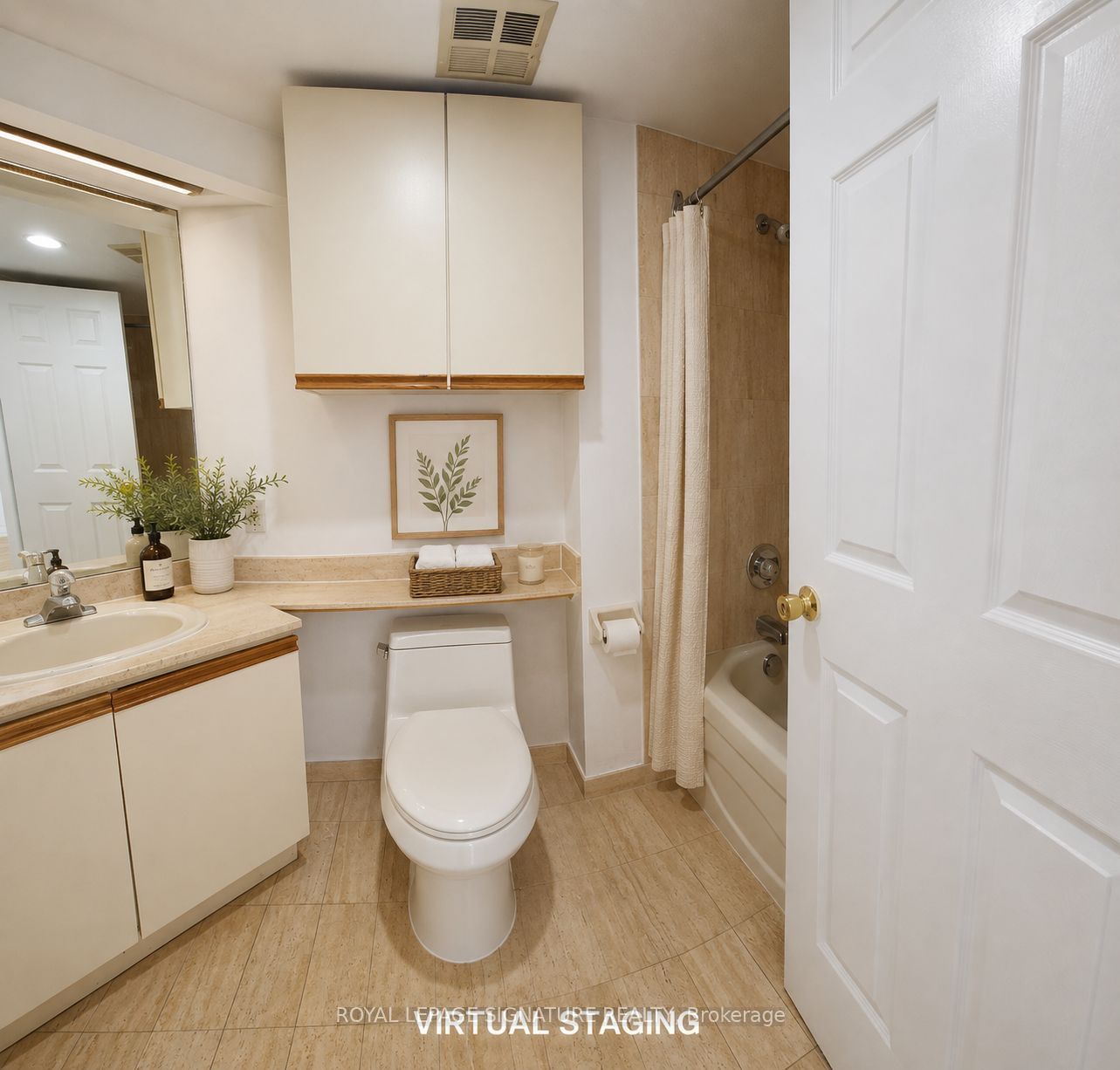 5 Concorde Place 1103 Property Photo 12