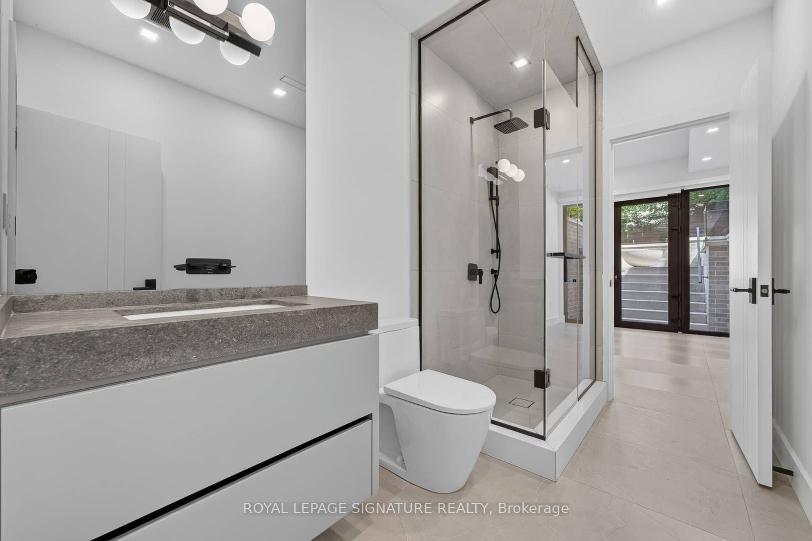 156 Snowdon Avenue Property Photo 42
