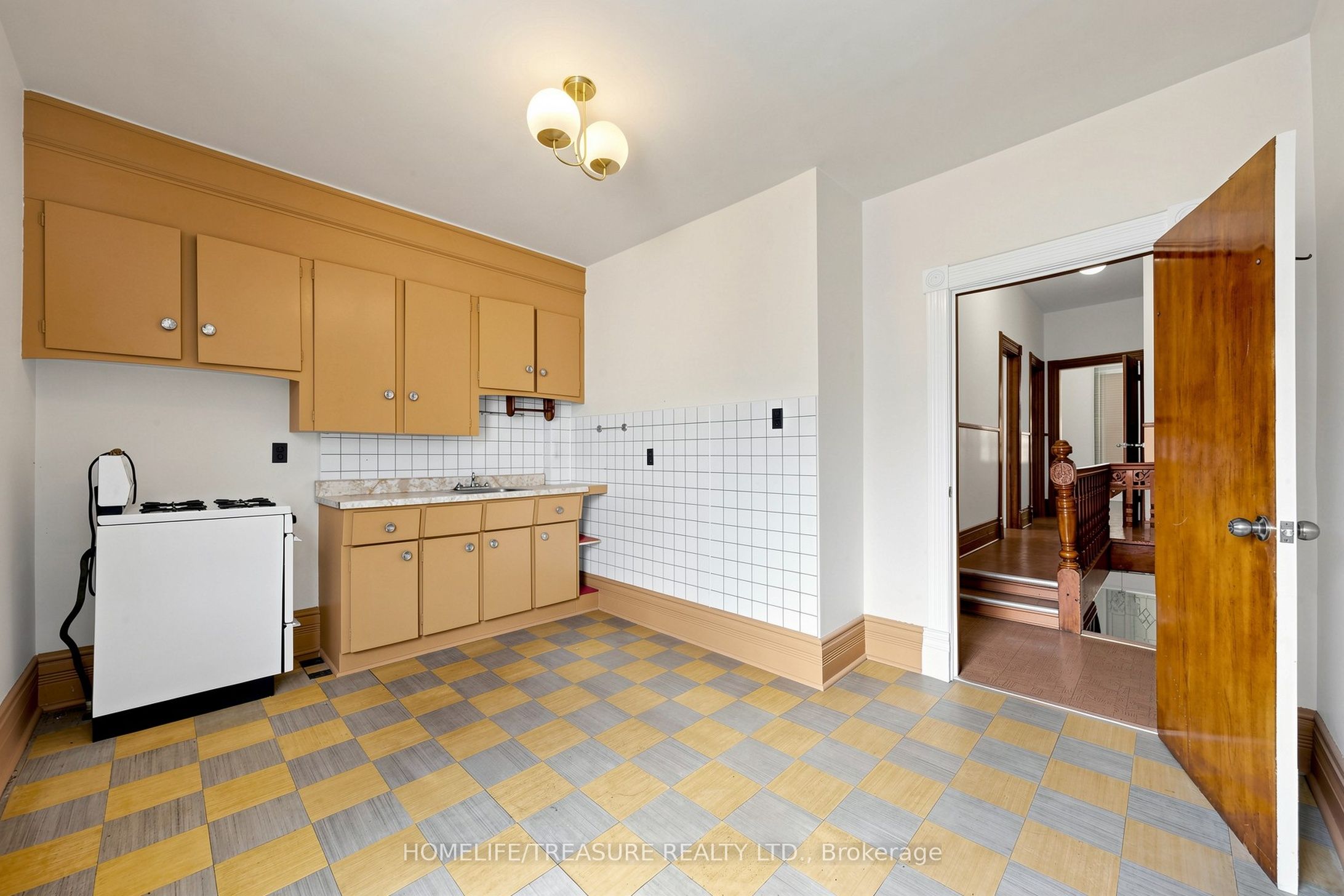 123 Robert Street Property Photo 16