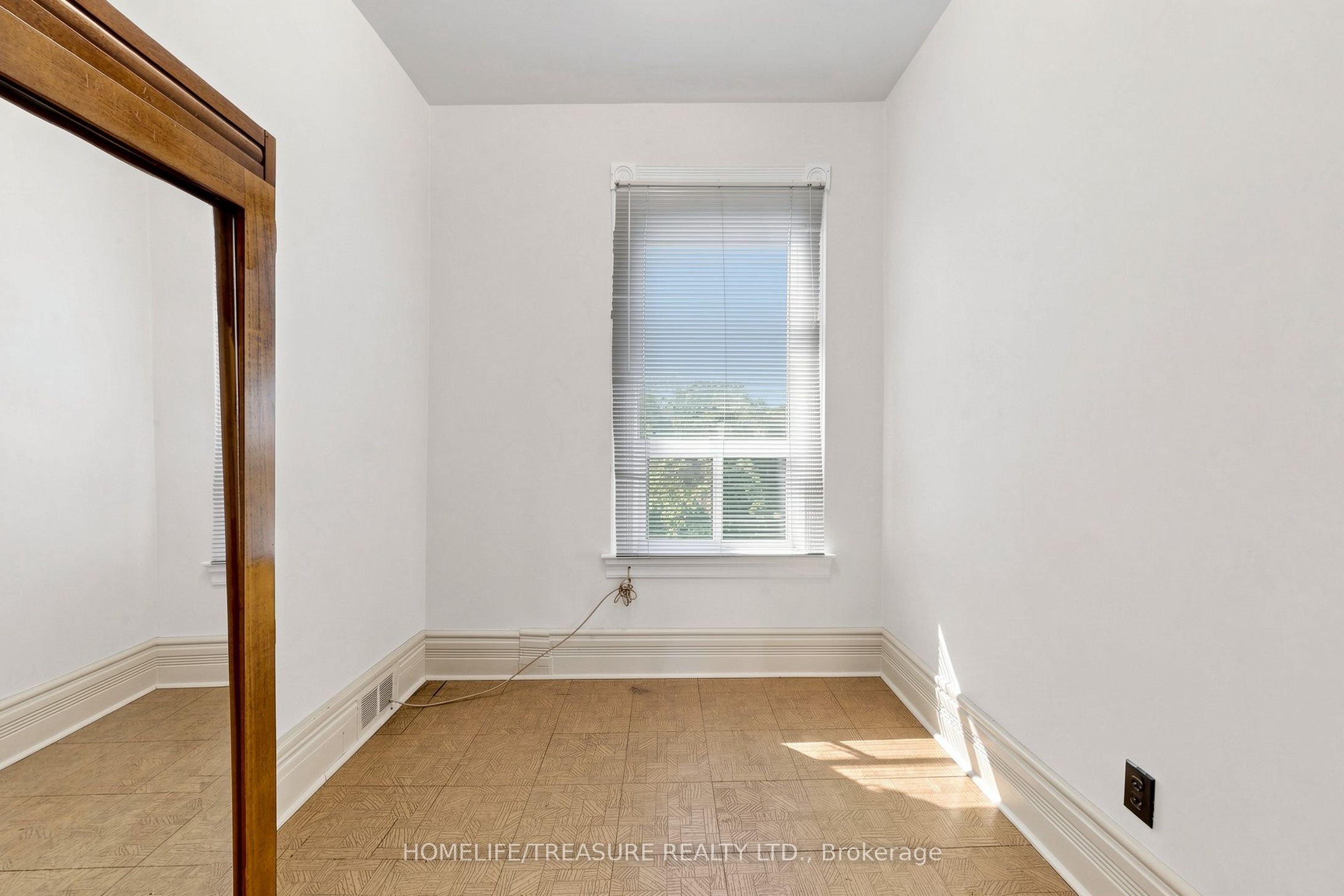123 Robert Street Property Photo 22