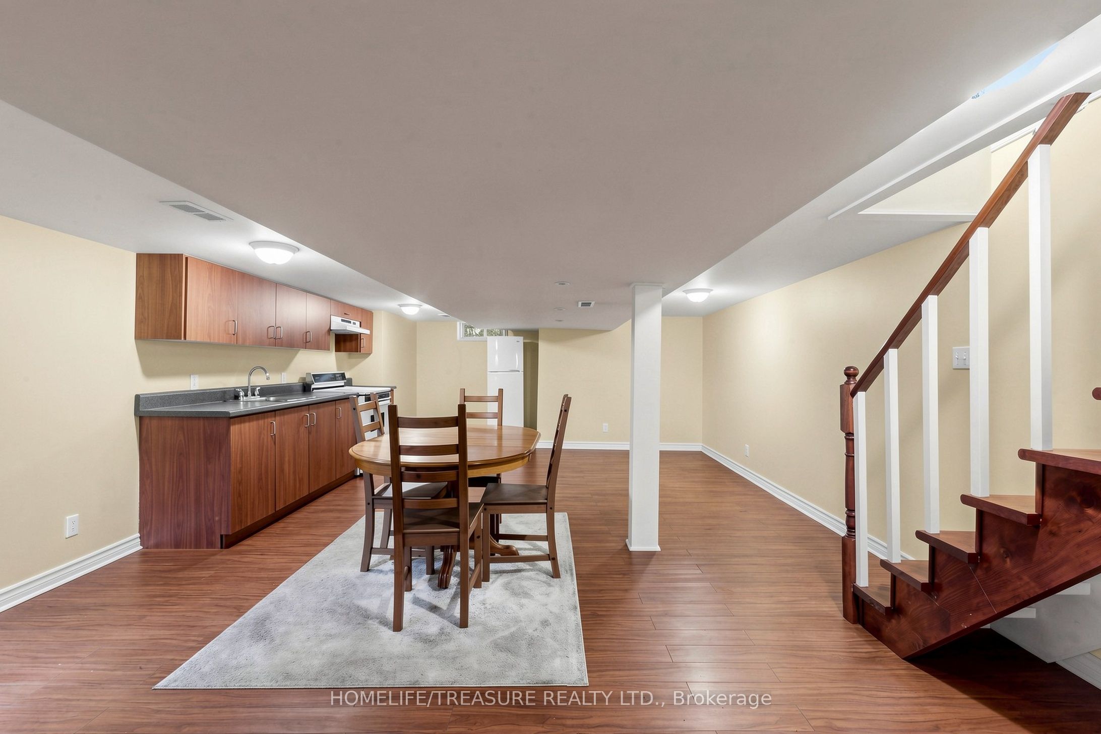 123 Robert Street Property Photo 26