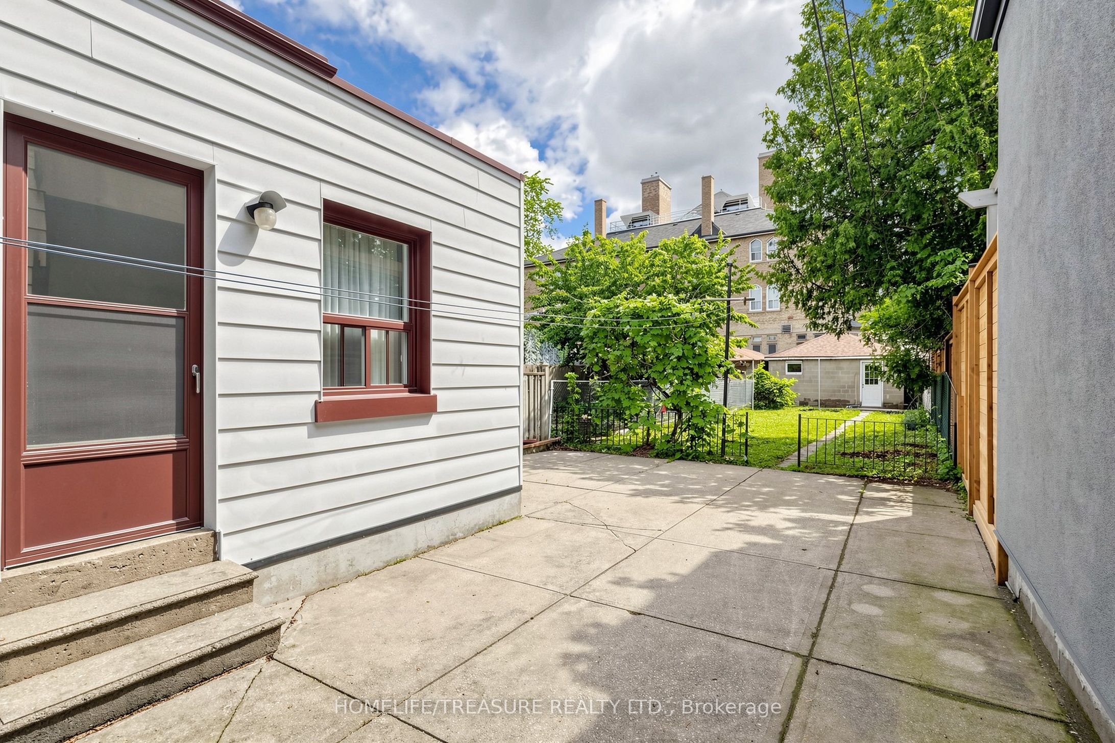 123 Robert Street Property Photo 31